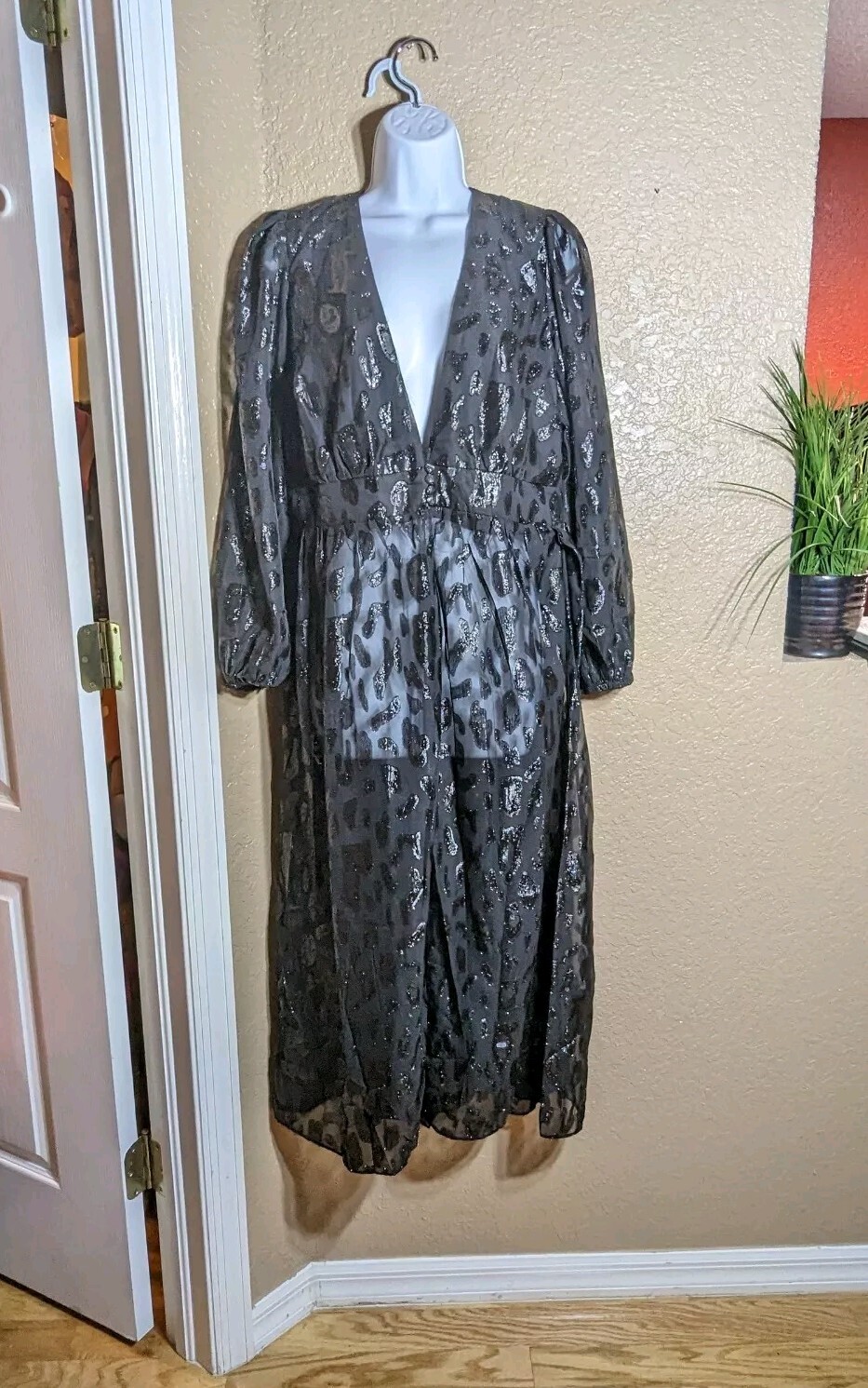 City Chic VTG Size 14 Juniors (Womens XS) Black MAXI Sheer Dress LongSlv Goth