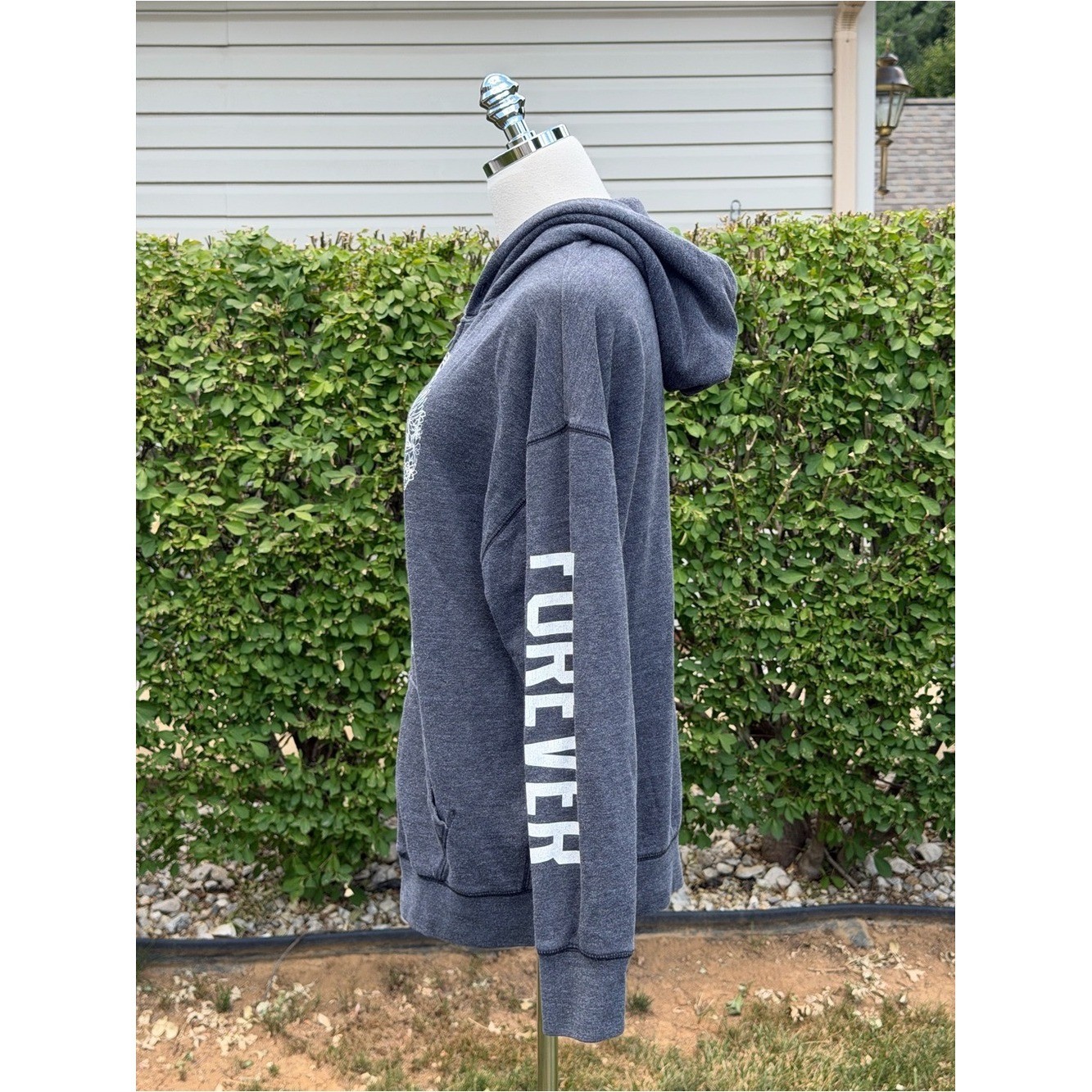 Rare PINK Victoria’s Secret Y2K Skull Rhinestone Zip Hoodie Gray Y2K Mall Goth