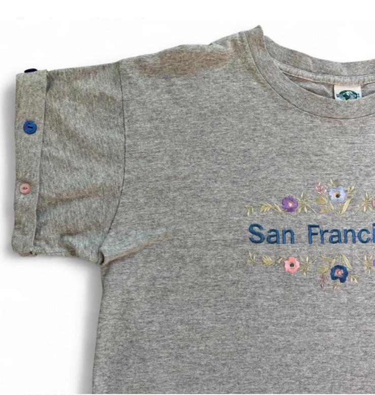 Vintage San Francisco Embroidered Gray T-Shirt w/ Buttons Made in USA Women Lg