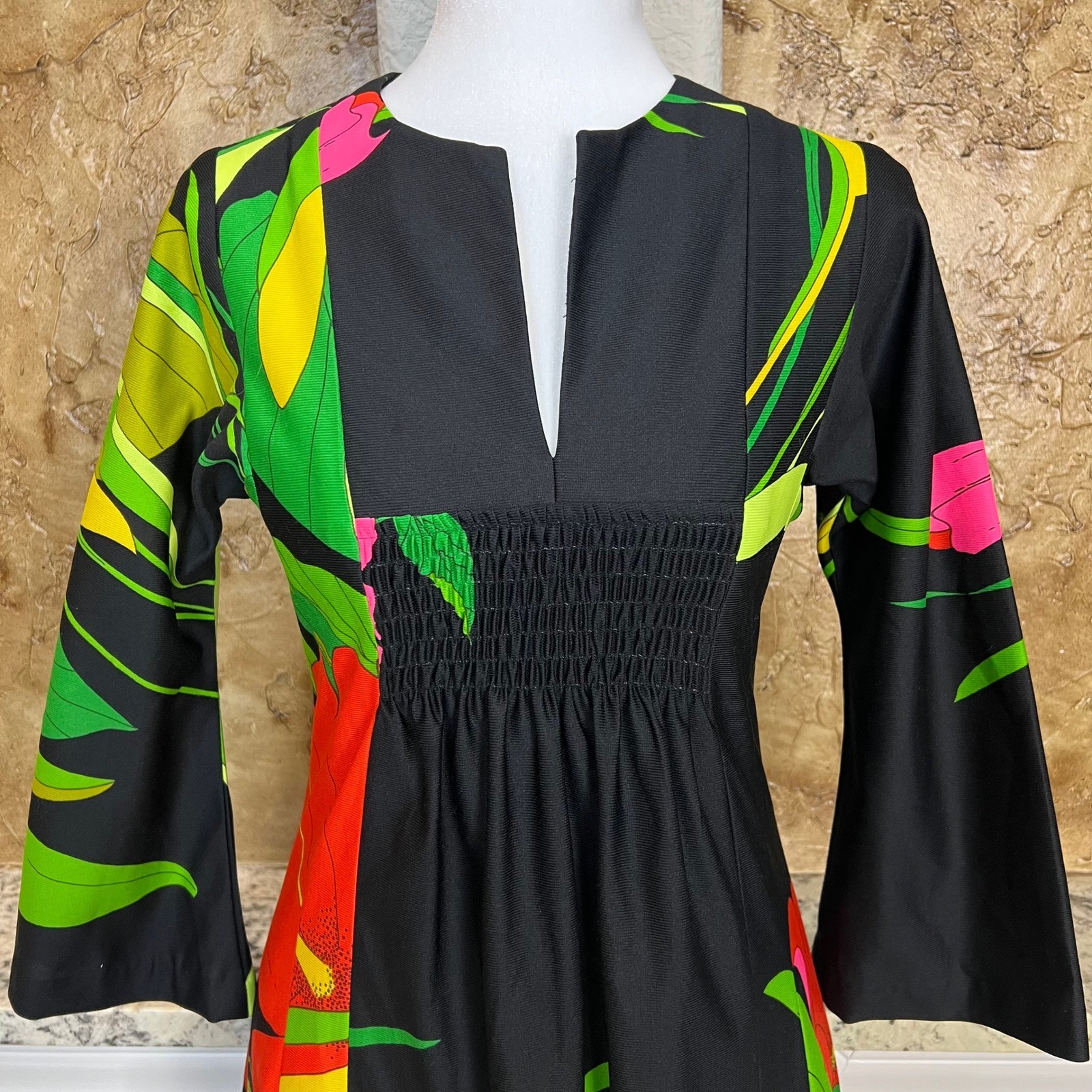 Waltah Clarke’s Maxi Dress Black Floral Vintage Hawaiian Empire Waist 60s