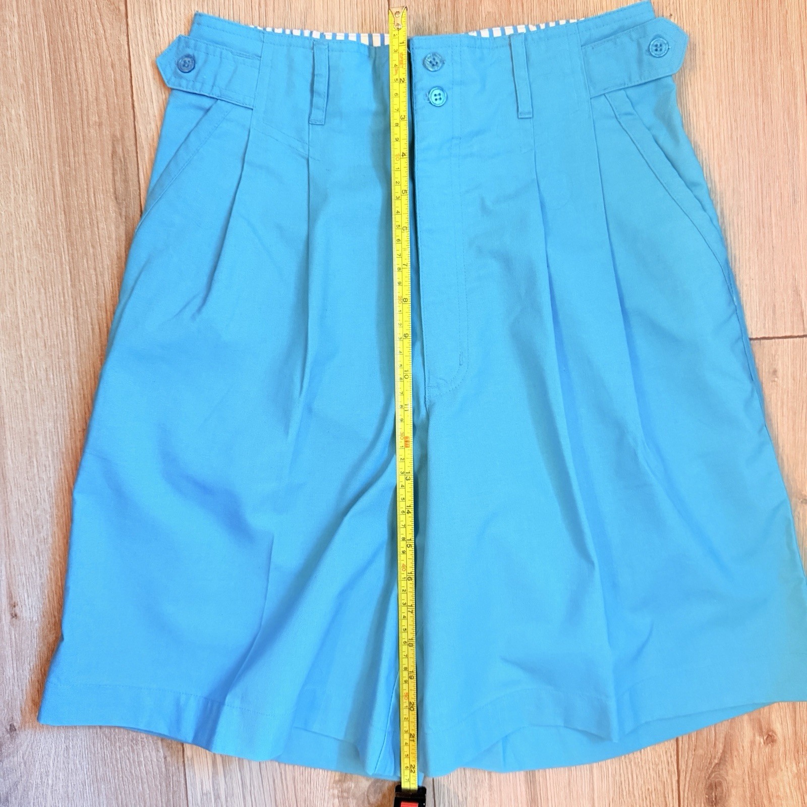 Vintage 90s High Waist Pleated Mom Shorts Blue 26″ Waist American Weekend