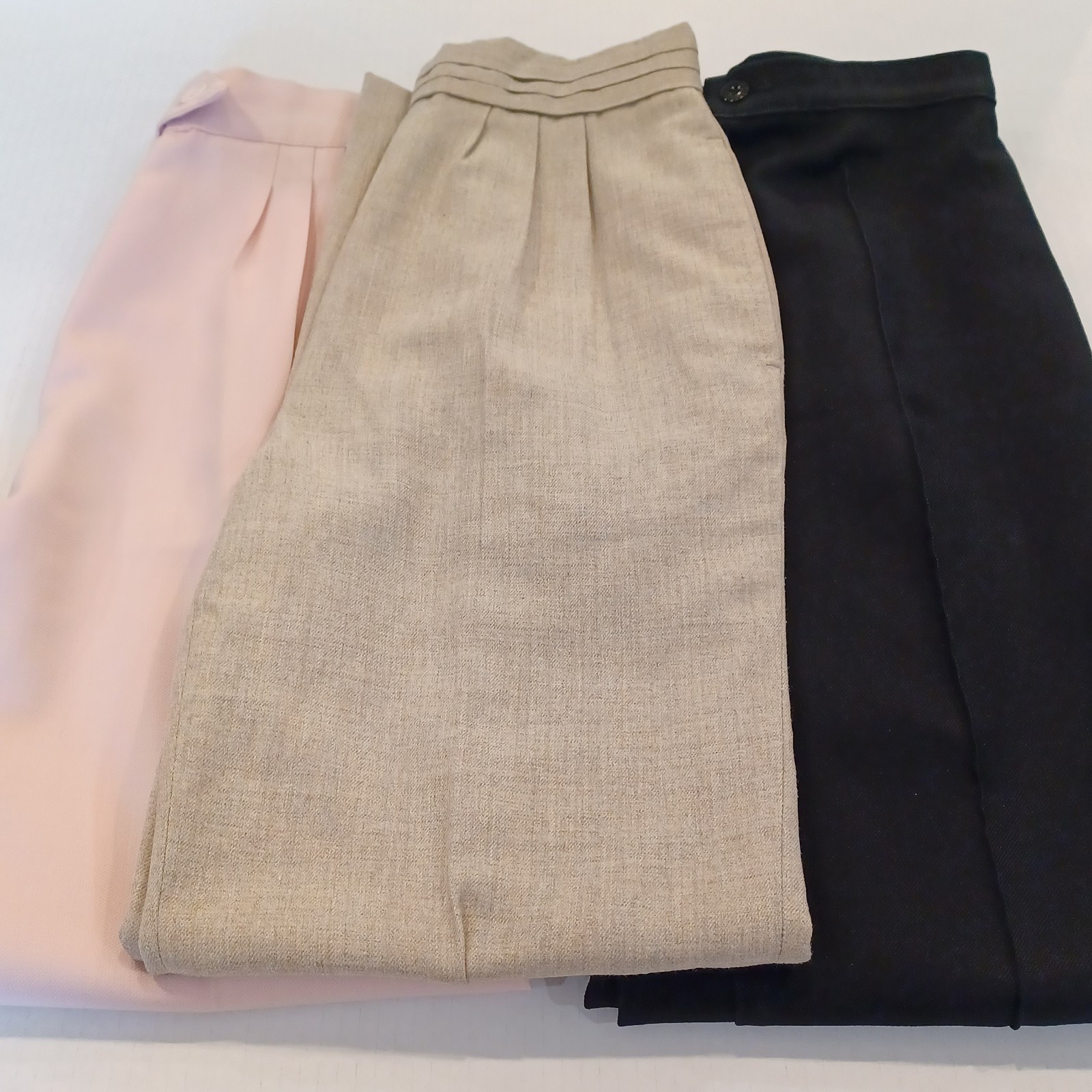Lot Vtg Womans Petite Dress Pants Black Levi, Khaki ,Pink, All Size Small
