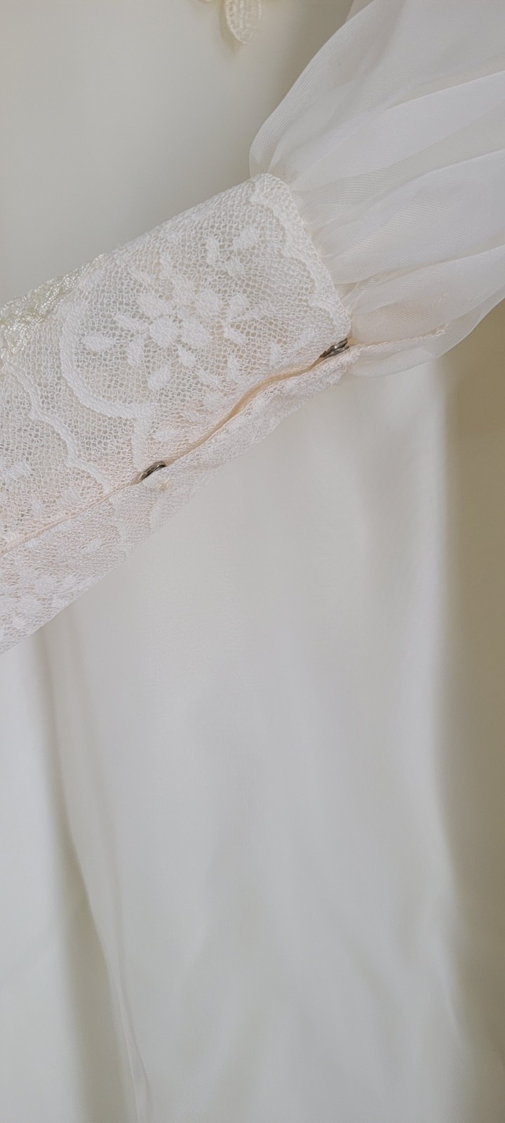 Vintage Victorian bridal Dress Praire Style Lace ivory wedding cottage core