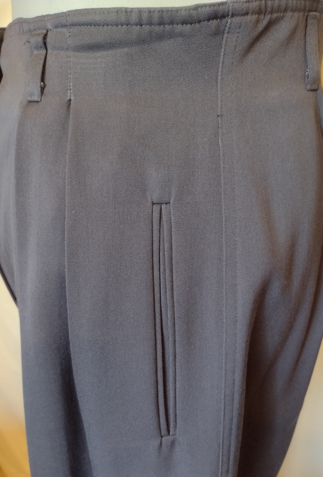 1980’s Ronaldus Shamask 2pc Pant Suit Deep Blue/Grey sz 14