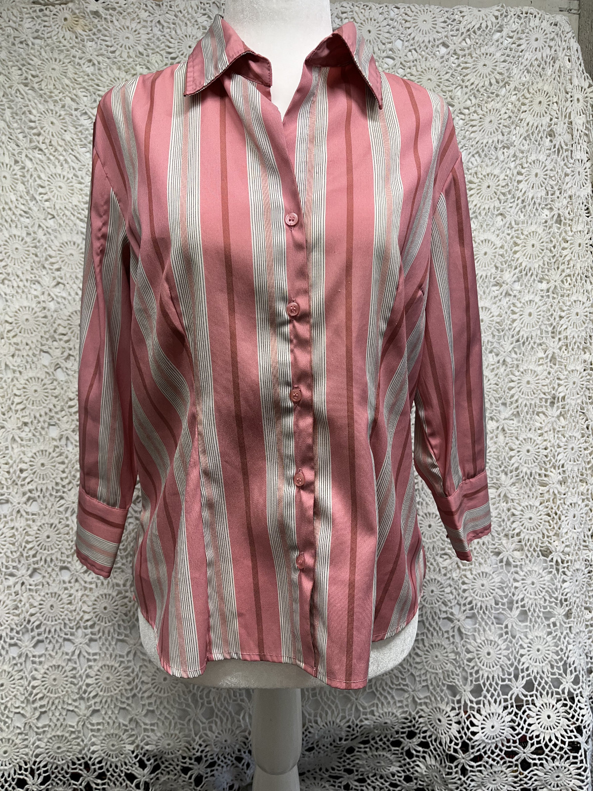 vintage 90’s 00’s Womens pink striped office siren shirt