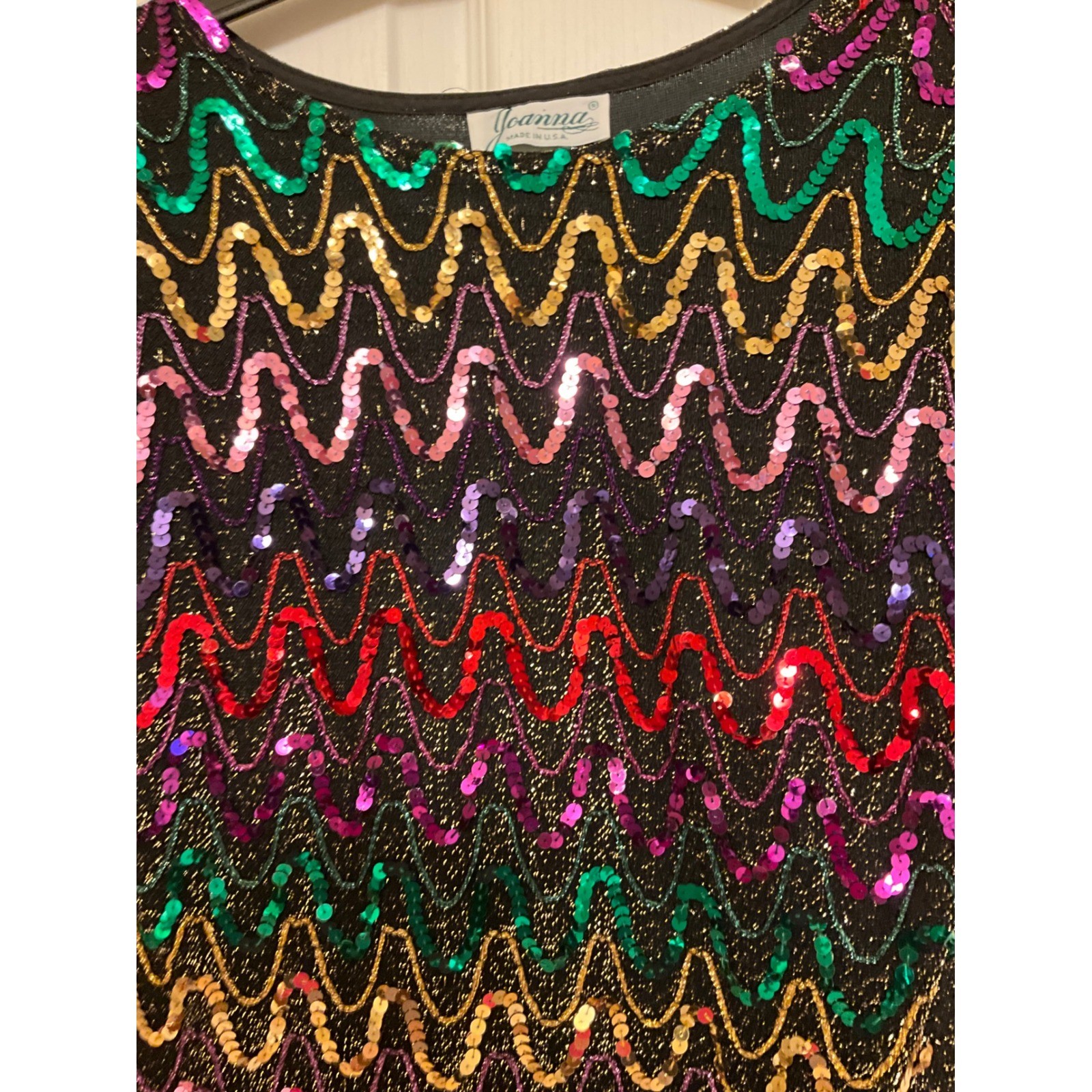 Vintage Joanna Sequin Multicolor Zig Zag and Black Gold Metallic Top – Med