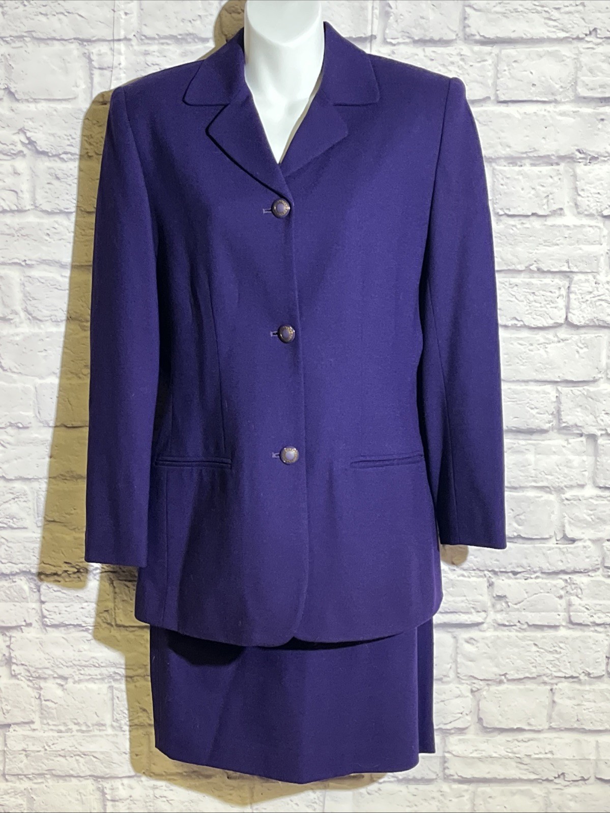 Chaus Vintage 80s Eggplant Purple Wool Skirt Suit Set Size 4 6 Power Suit