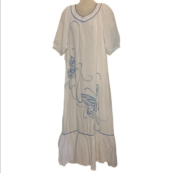 Vintage Kiyomi Hawaii Dress White with Blue Butterflies Sz L