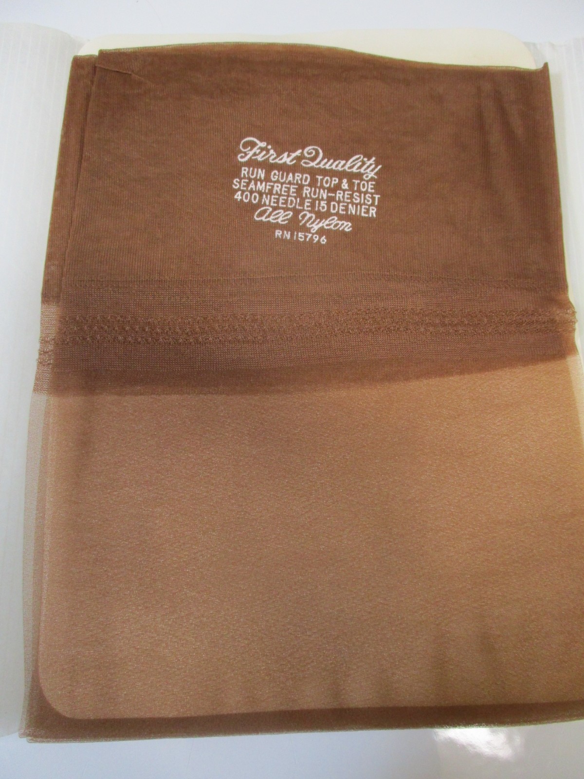 1 PR VINTAGE WILDMAN RHT MESH KNIT SHEER SHINY NYLON STOCKINGS 11 LONG 36″ CINNA
