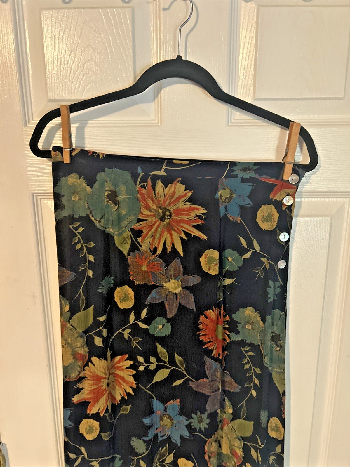 VTG. 1990-2000 Y2K JM Studio Made in USA Floral Skirt Size Large ( Waist 28″)