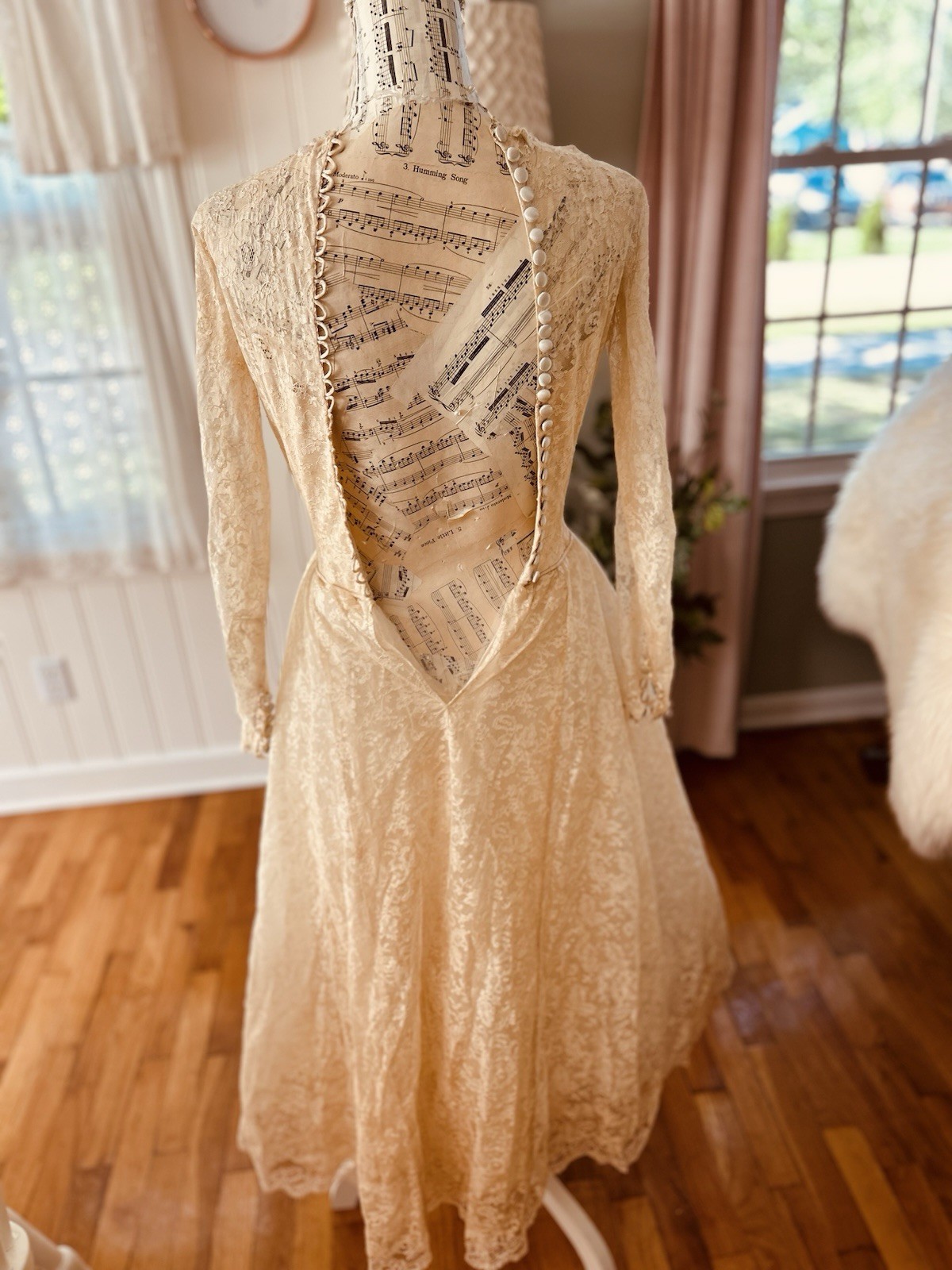 Vintage 50’s Tulle Lace Satin Wedding Dress Sequins Sz XS Ivory Full Circle