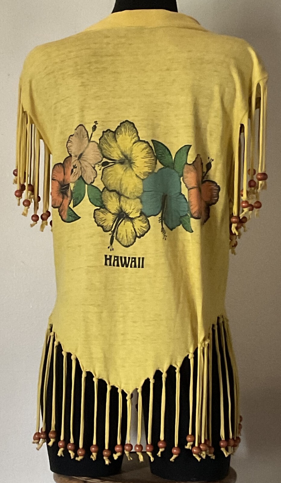 Vintage 1980s Radical Sunny Yellow Hawaiian Flower Top Bead Fringe Size Small