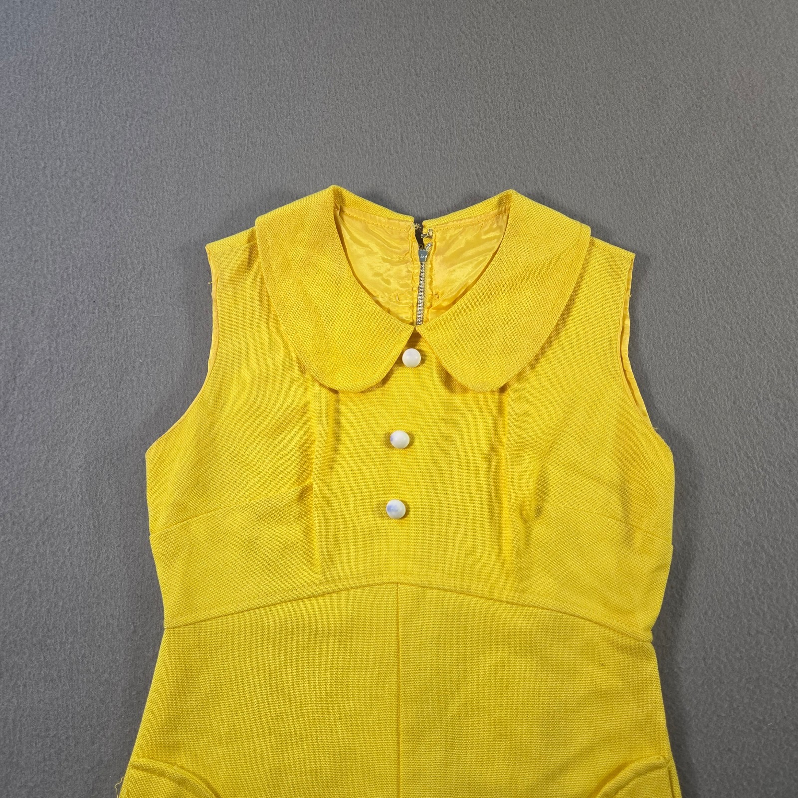 Vintage 60s Dress Womens Small Yellow Mini Peter Pan Mod Shift Sleeveless