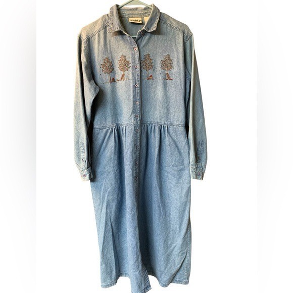 Northern Reflections Vintage 90s Denim Button Front Apple Embroidered Maxi Dress