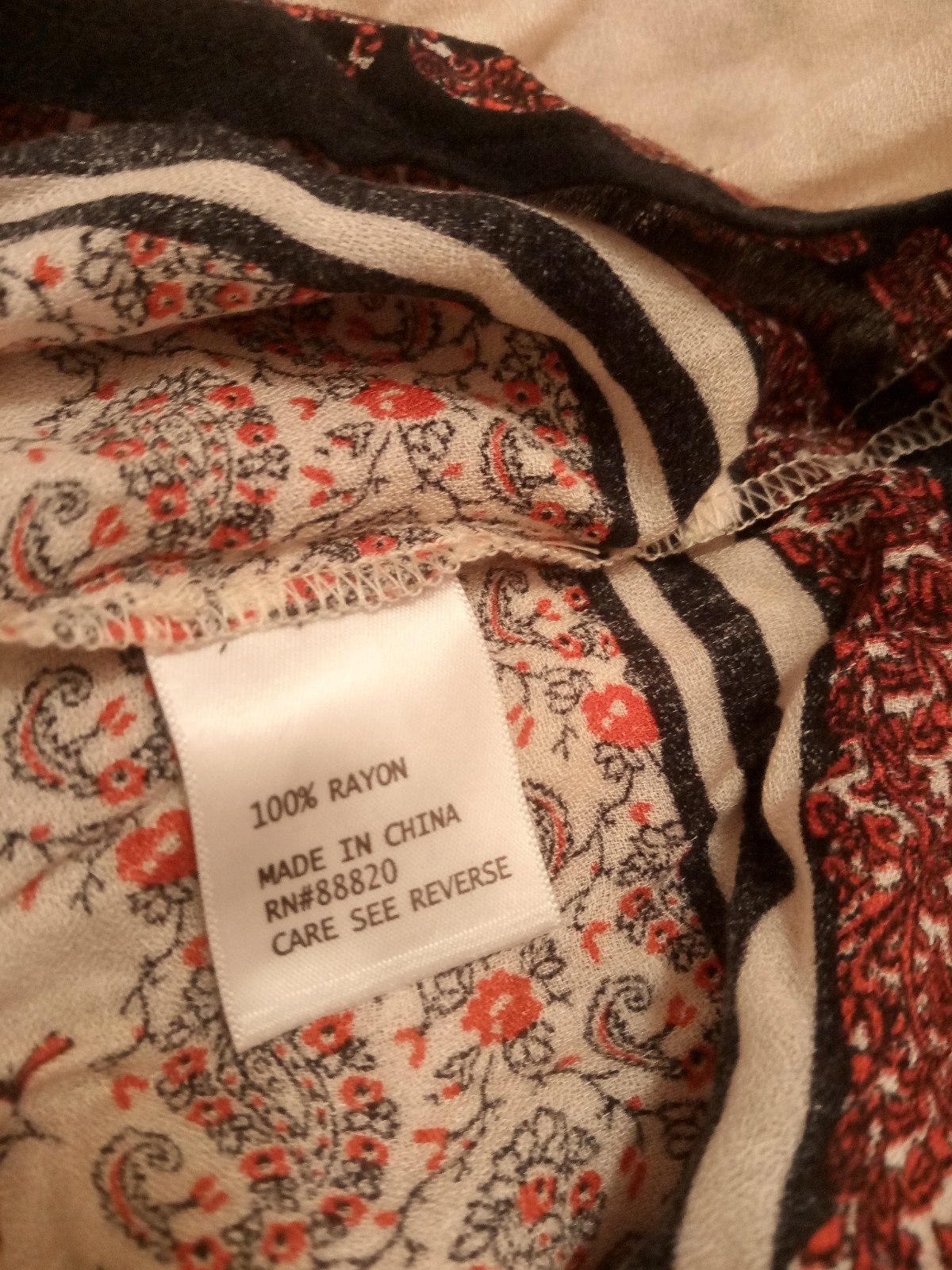 Mariana Kuna Vintage Boho Paisley Tank Top White And Red Size Large Short Sleeve