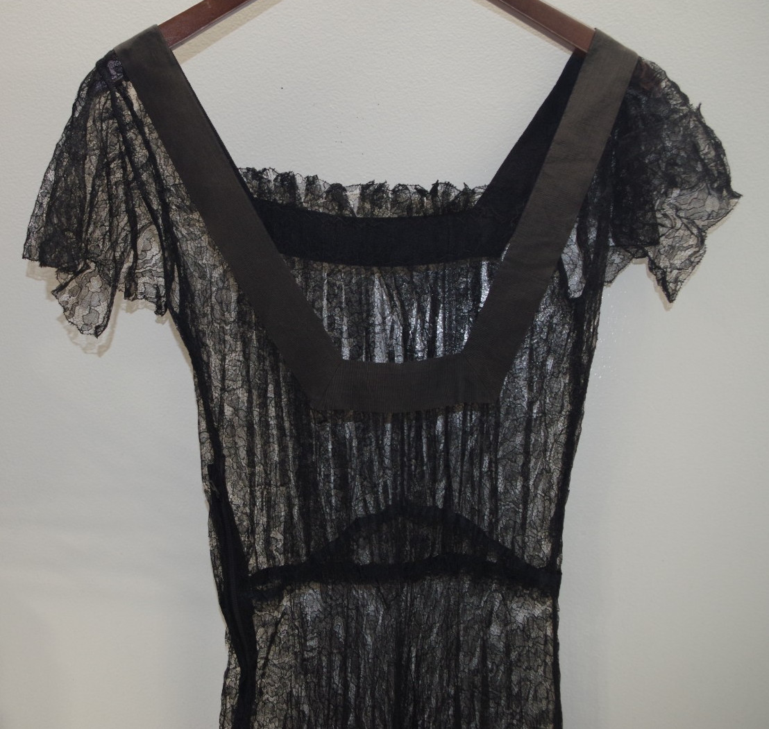 T3 ANTIQUE 1920’S SHEER BLACK French Lace Long DRESS Hand Sewn Grosgrain Ribbon