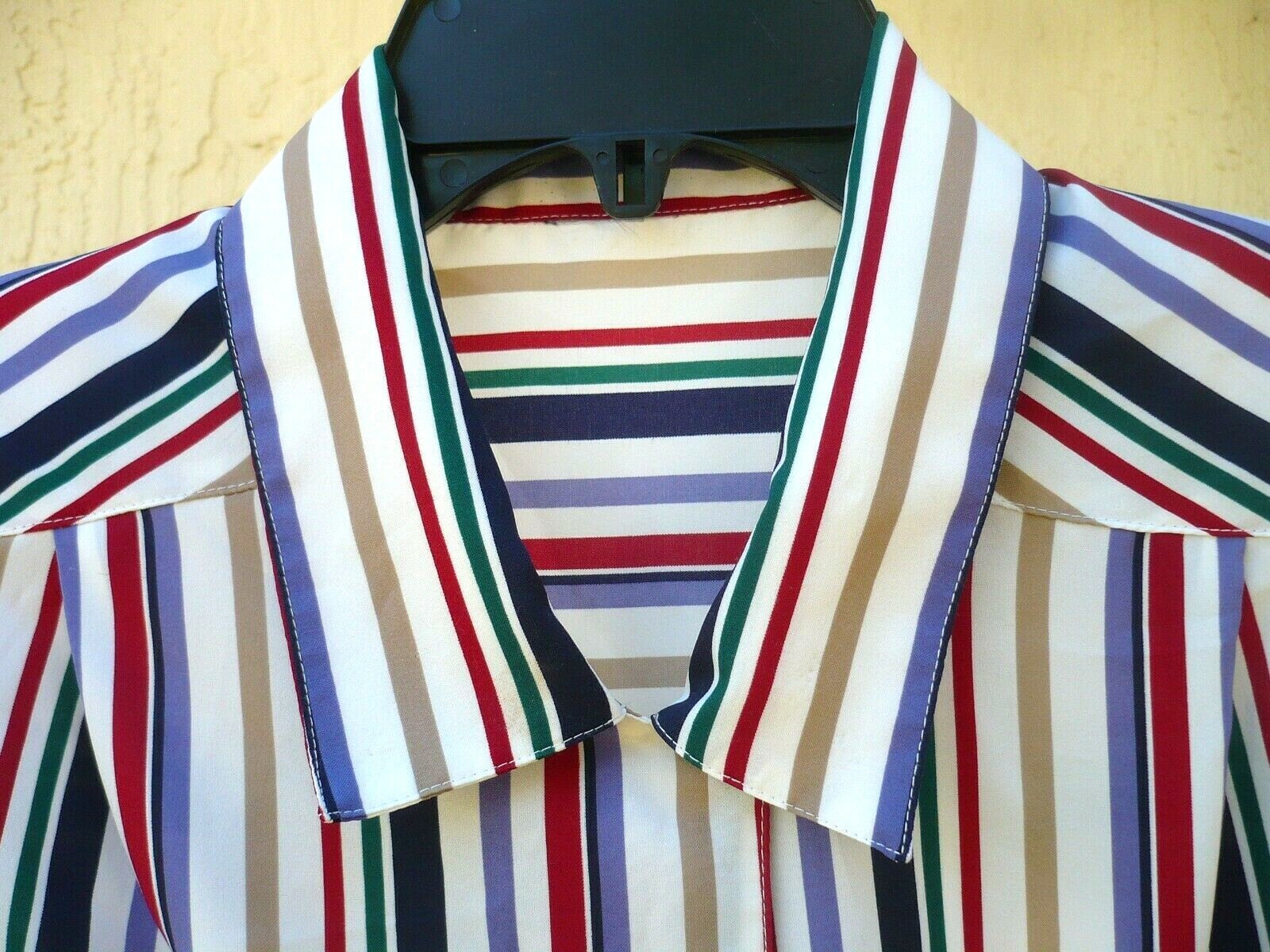 VTG 80S L BUTTON UP COLORFUL RED PURPLE GREEN TAN STRIPED SECRETARY BLOUSE WOMEN