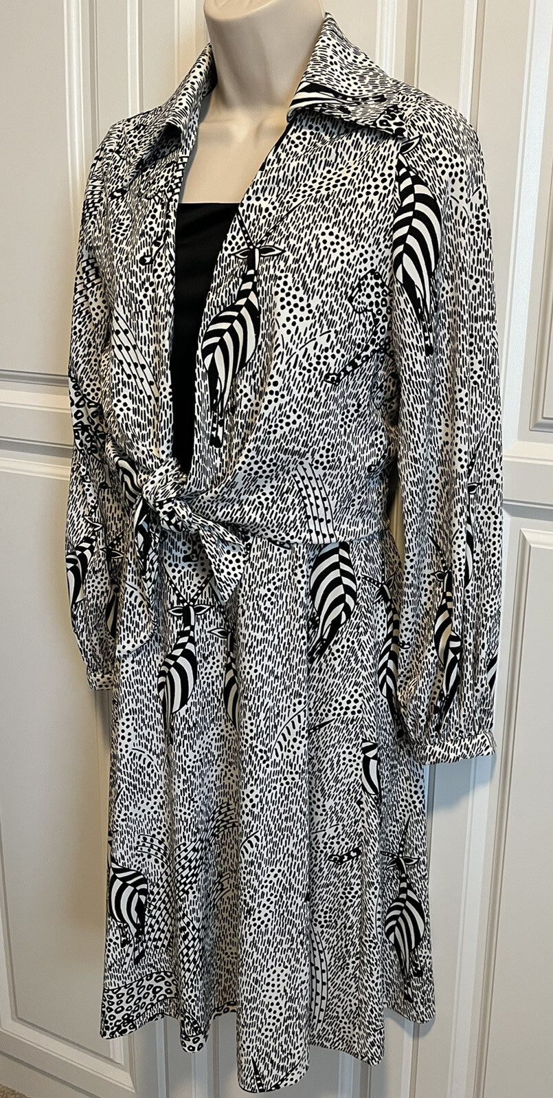 Vintage Caron Black & White Dress & Blouse Jacket Tie Front Matching Belt Small