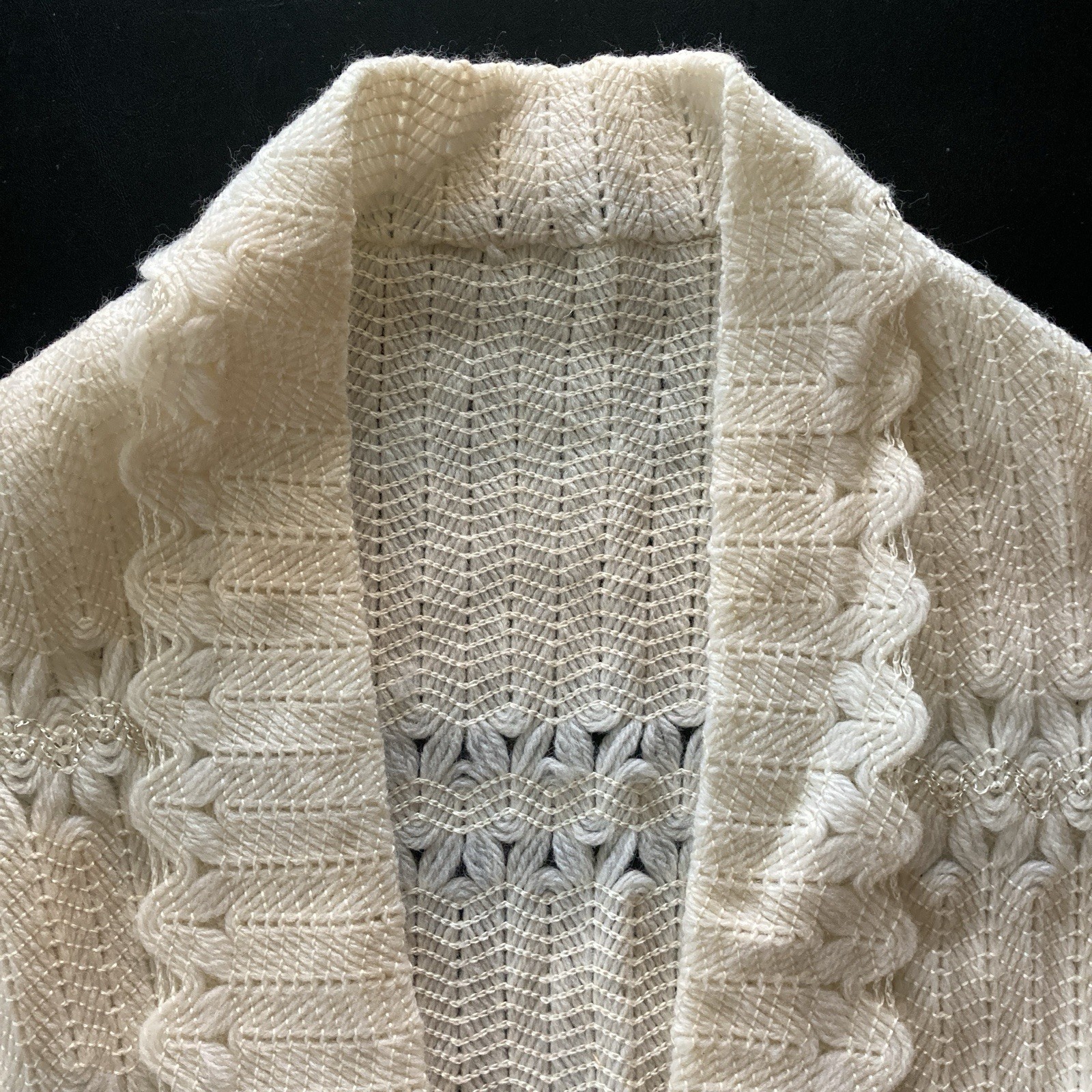 Vintage 40s 50s Ivory Crocheted Shrug Sweater Cardigan Bolero Scallop Womens