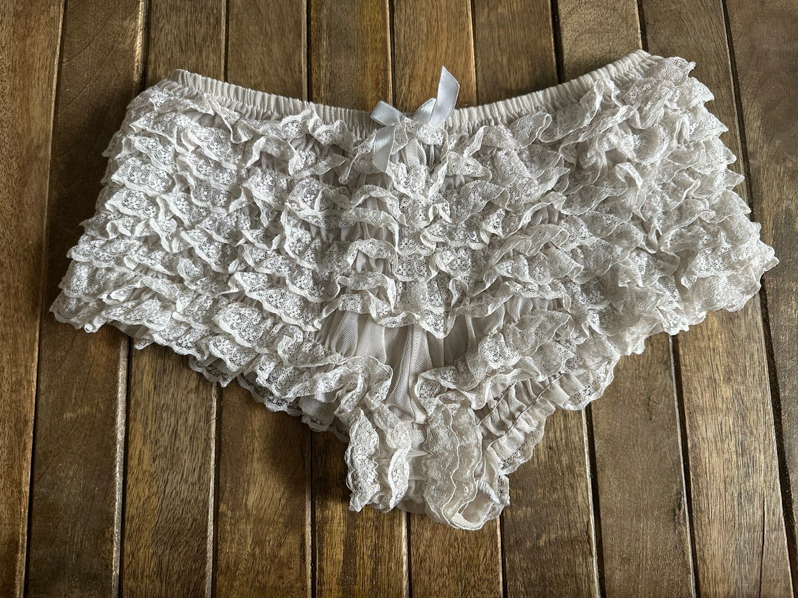 Vtg Leg Avenue S Champagne Beige Ruffled Coquette Hipster Bikini Panties