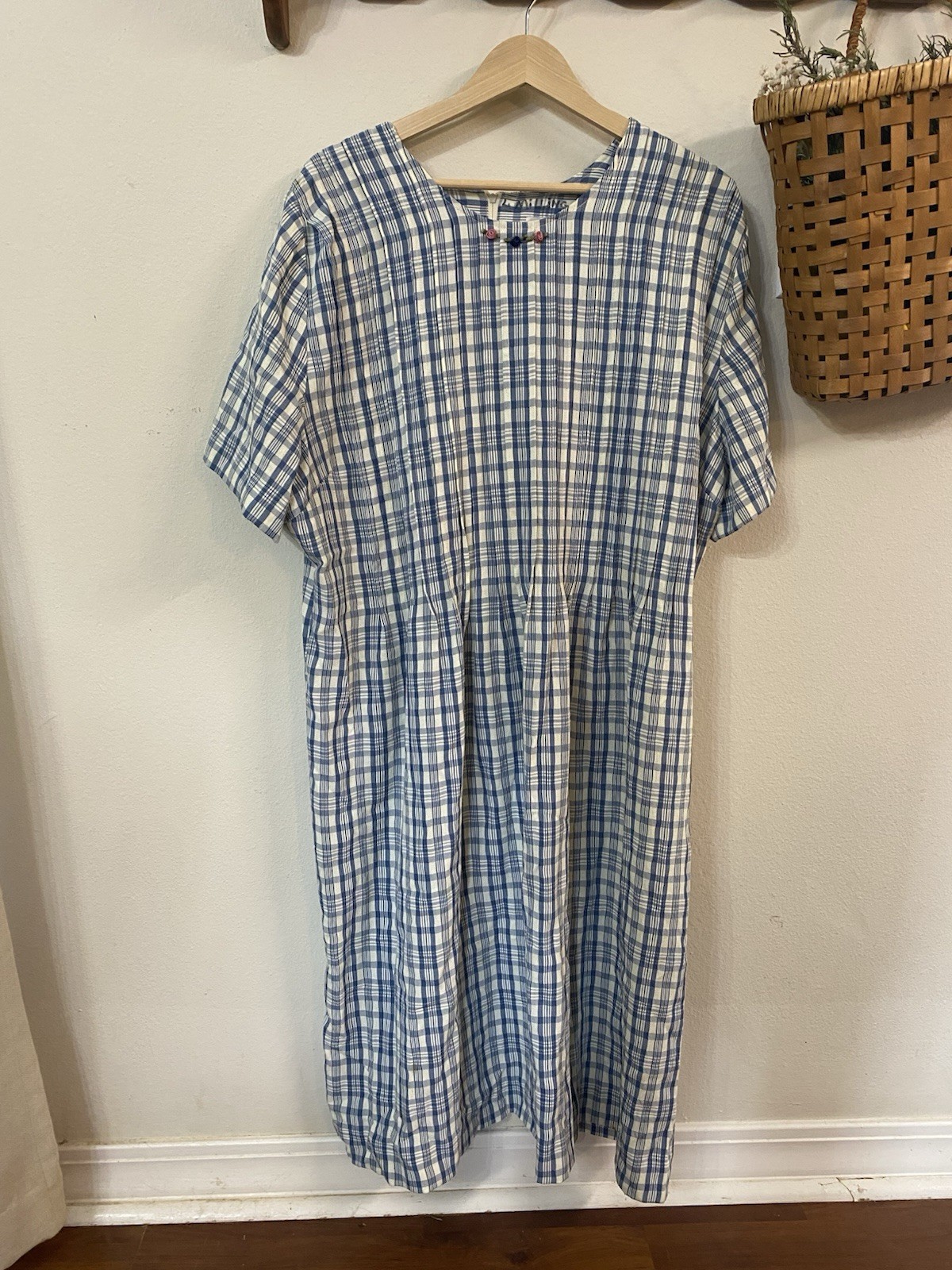 Lady Darby 90’s Style Blue Plaid Dress With Floral Details Size 20W