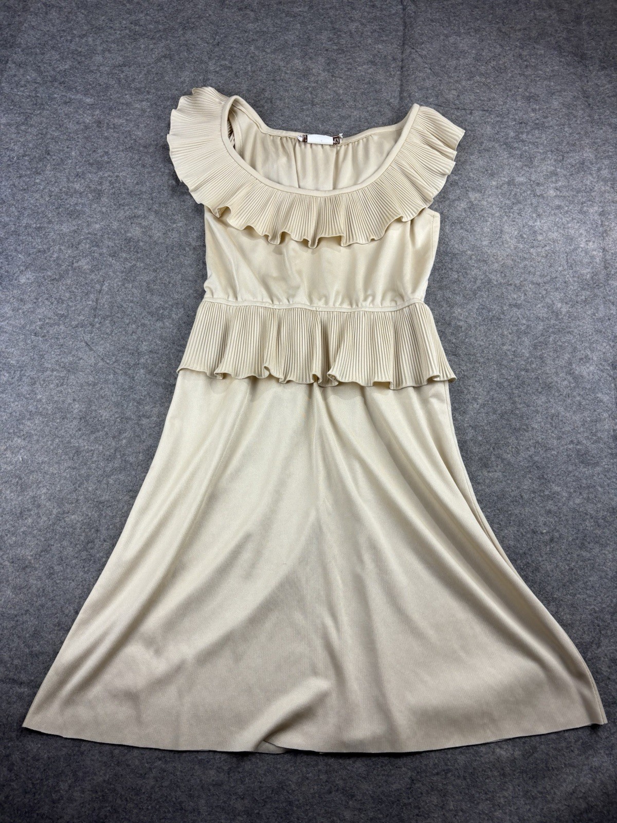 VTG Saks 5th Ave Young Dimensions Womens B XS? Dress Gold 70s Party Cocktail SEE