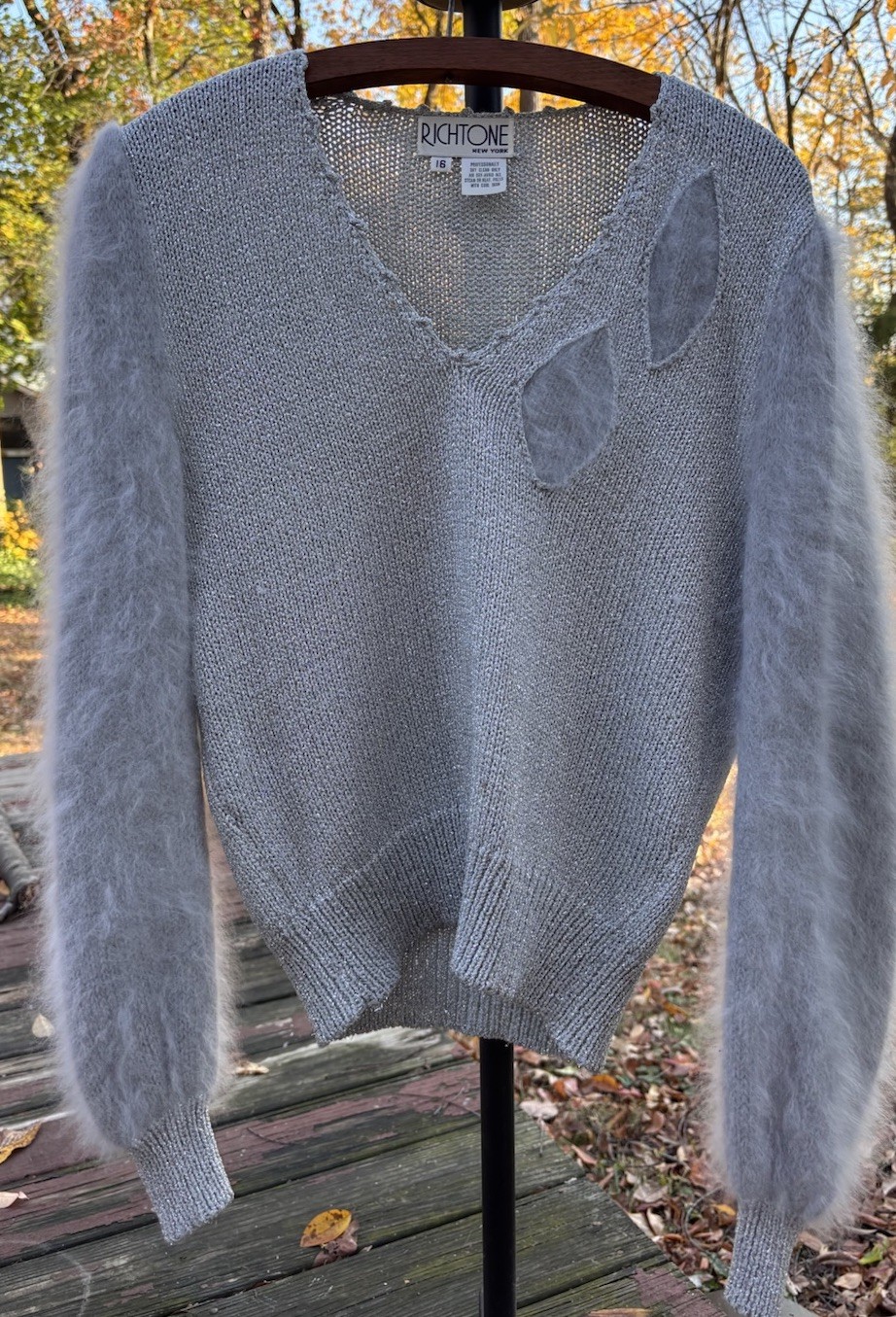VTG Glam FUZZY Angora Sleeve/trim GLAM V-neck Sparkly Sweater.med/LG