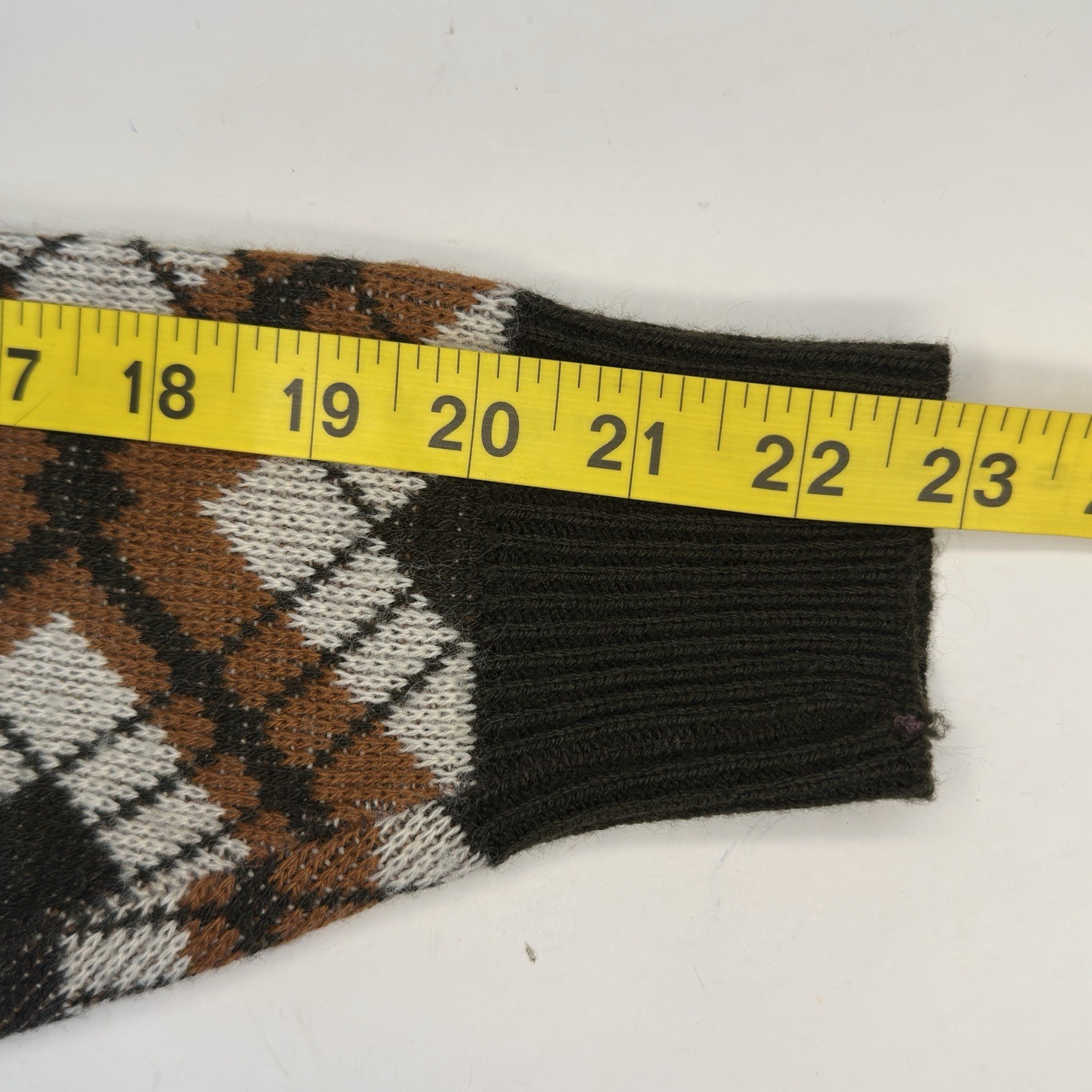 Vintage Essley leisurewear Argyle Crewneck Pullover Sweater Medium Brown