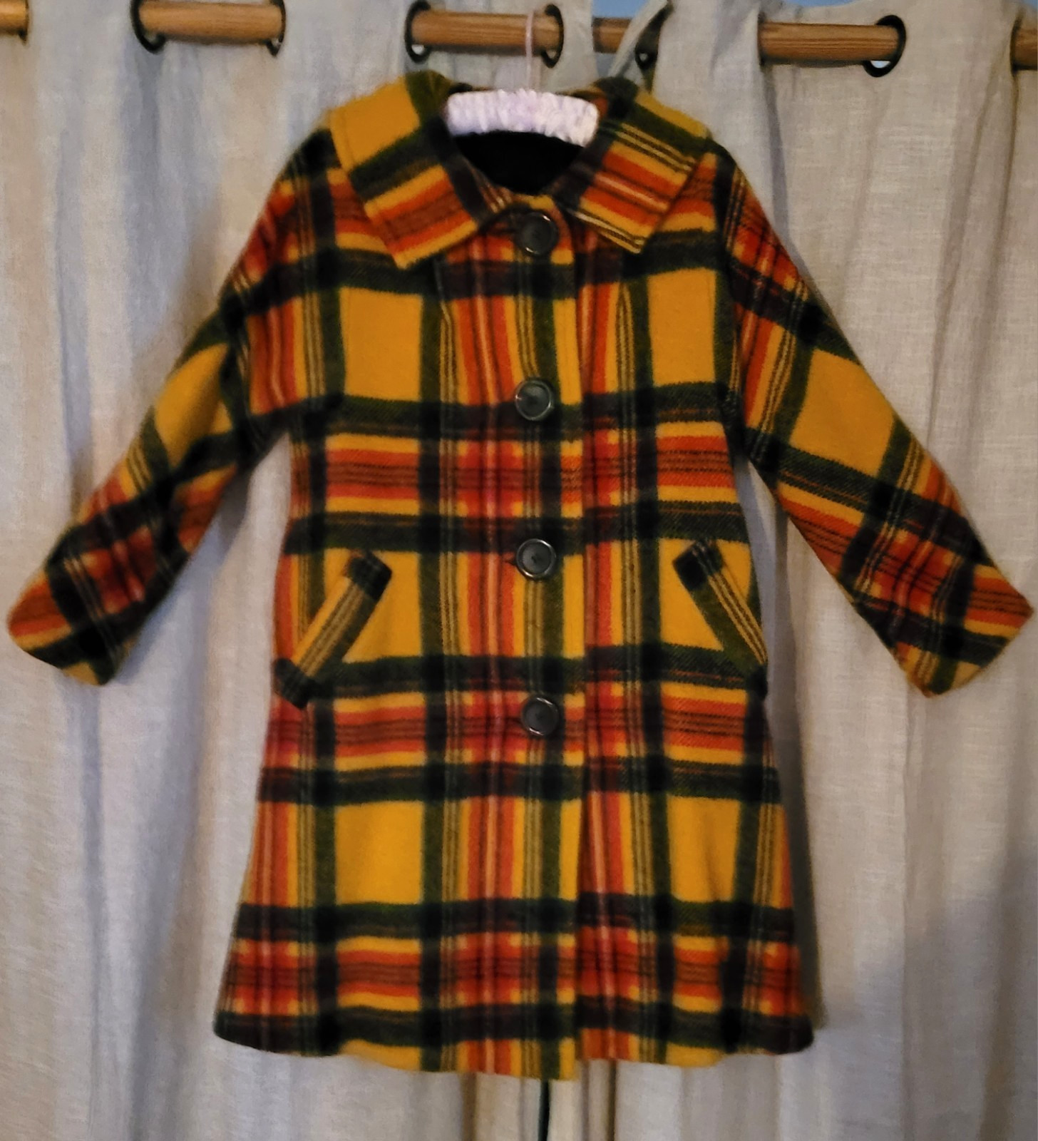 FAB Vintage 60s 70s Gold Black Tartan Plaid Wool Blend Coat By Arthur Jay S/M