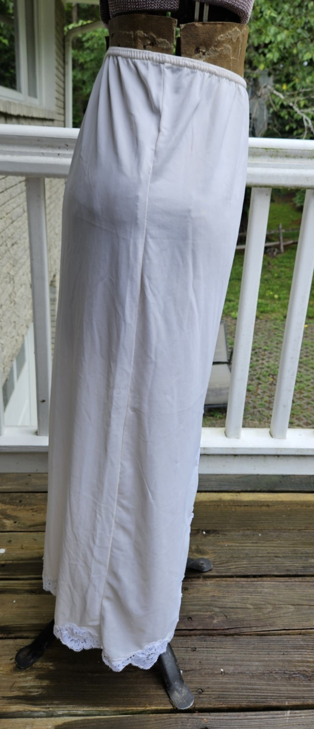 Vintage Greenco Maid Long Full-Length Half Slip Nylon-Tricot Ivory Large