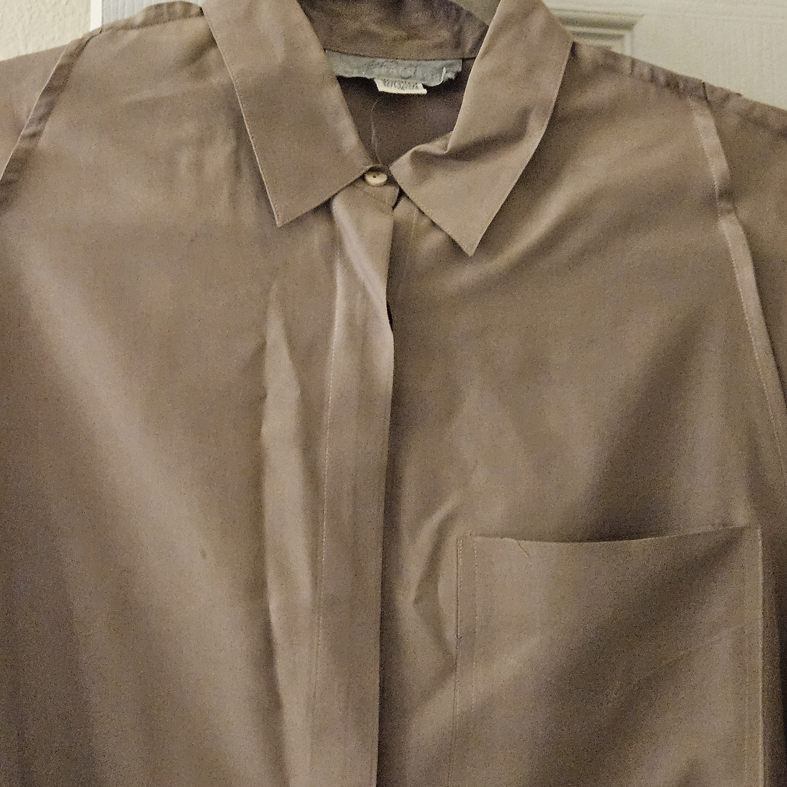 Jerry Regenbogen Vintage Office Neutral 100% Silk Button Small Flaw Shirt 10
