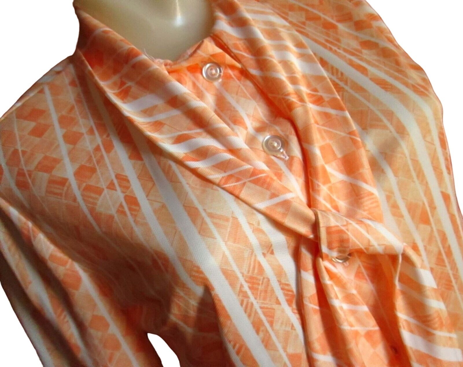 True Vintage Women’s Secretary Blouse Medium 1970s Tie Top sz 10 Pink Geometric
