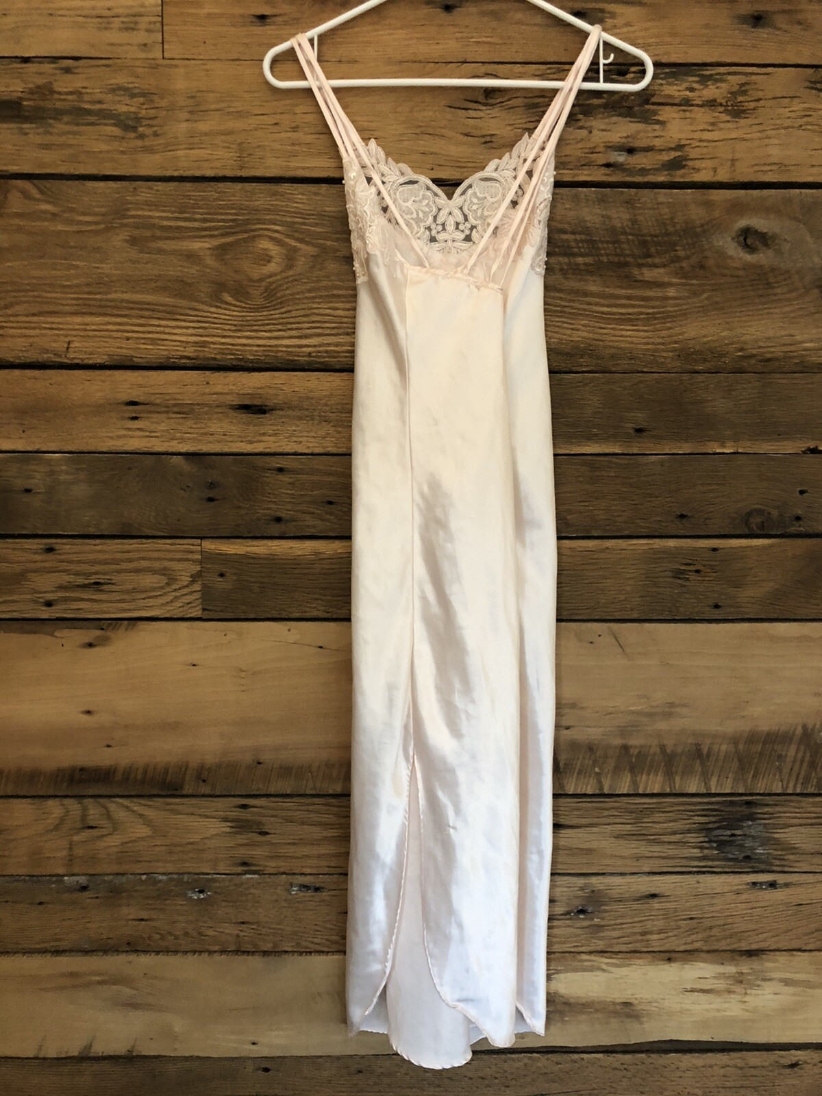 Womens Vintage Intimo Amore Nighty Sz Small Pink Beaded Lace Bodice