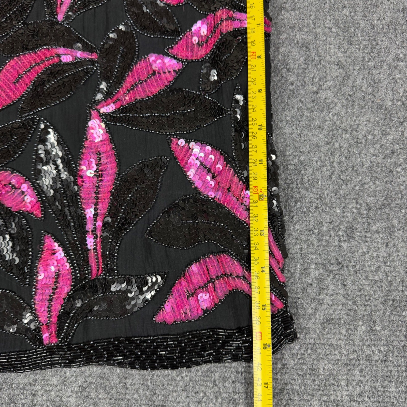 Vintage Made in India Silk Beaded Sequin Pink Black Long Sleeve Shoulder Pad Med