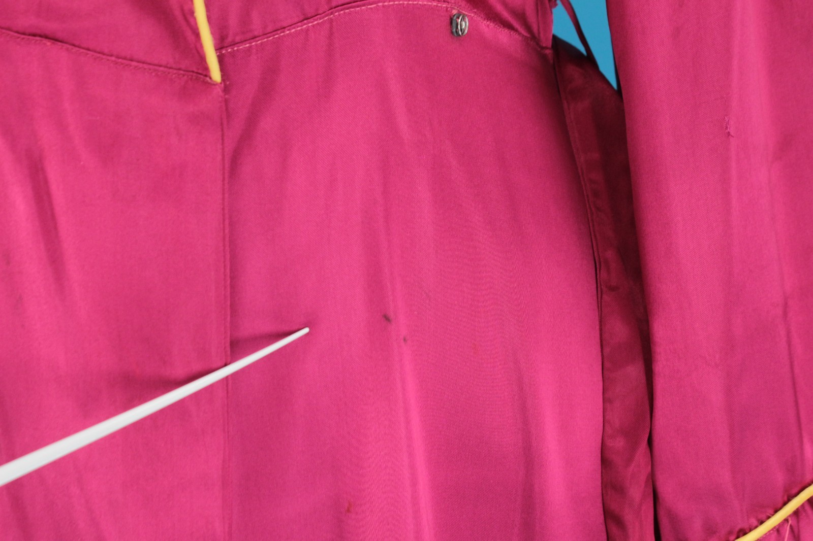 VTG Women’s 40s Magenta W/ Yellow Trim Asian Robe Sz S 1940s Satin Rayon