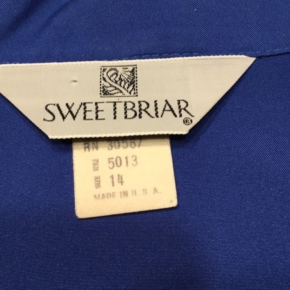 Sweetbriar Vintage Royal Blue Button Down Blouse Long Sleeve Size 14 Made in USA
