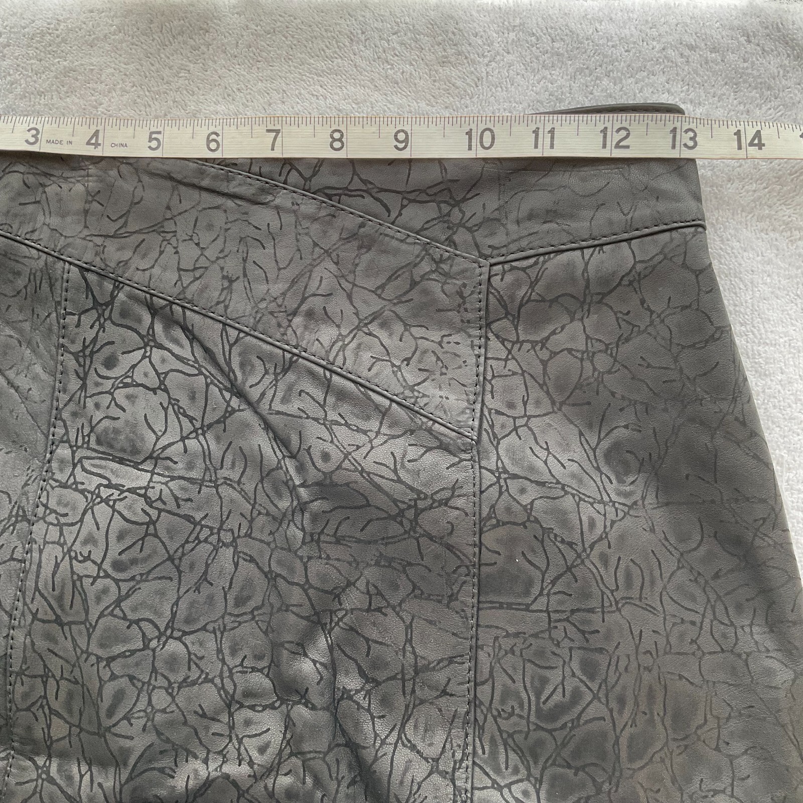 Vintage dLinea Skirt Women Size 11 / 12 Black Leather Straight Pencil 80’s Lined