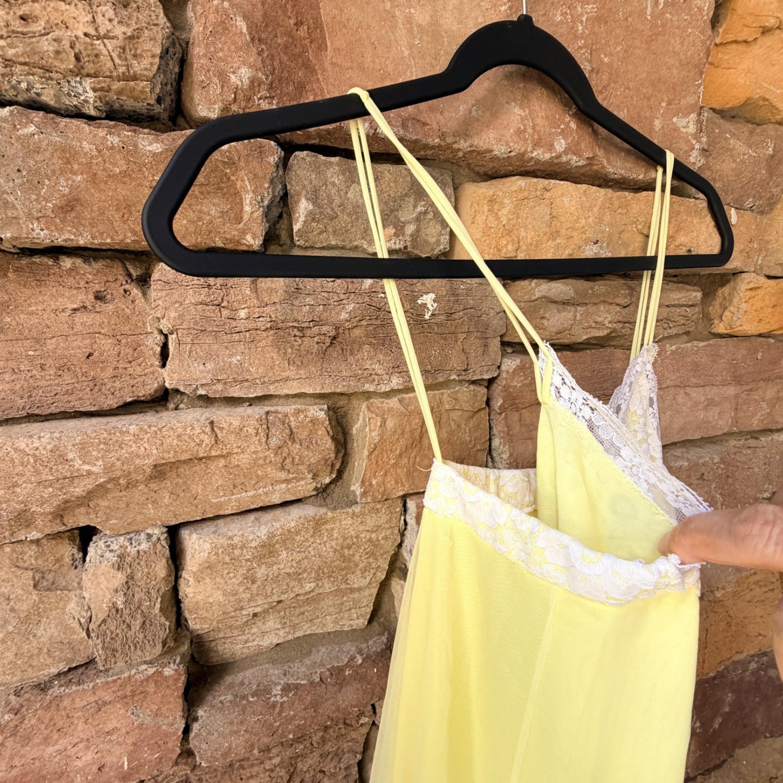 Vintage Warner’s Womens 2PC MAXI Nightgown and Robe Yellow Lace SET Coquette