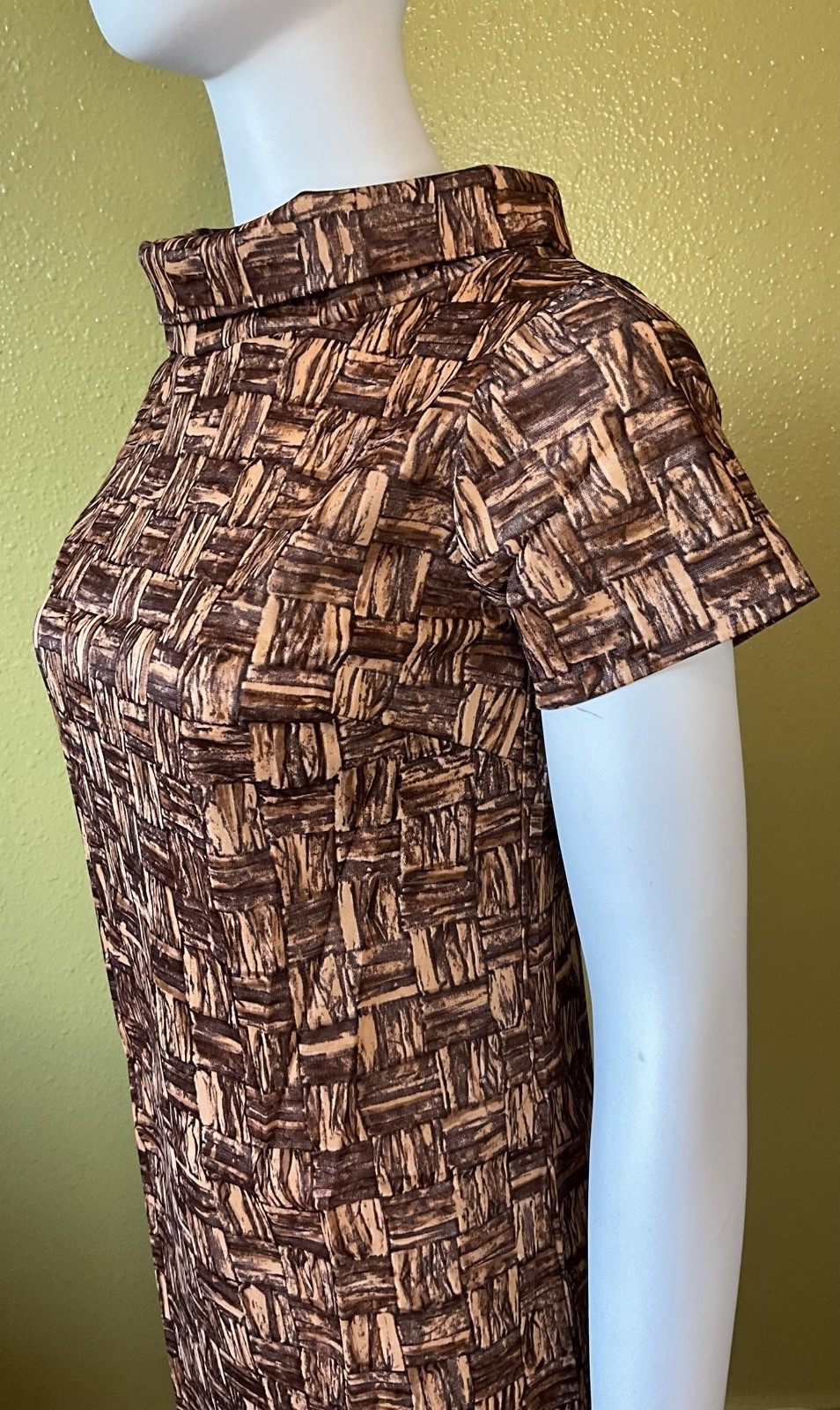 NOS 1960s MOD Jane Emory Fashions Acetate Shift Brown Mad Men S/Sleeve Size 10