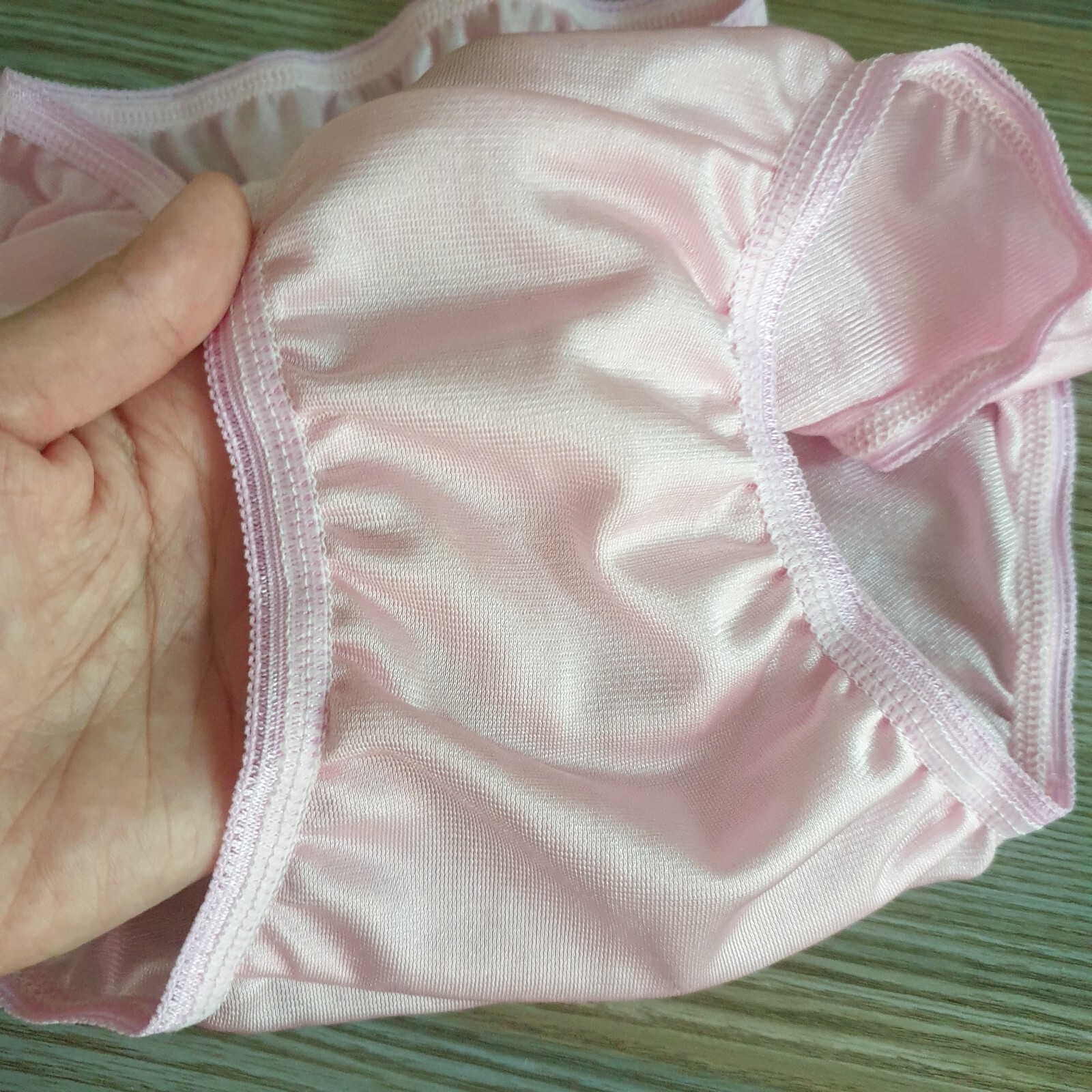 Vintage Silky Nylon Panties Sheer Pink Bikini Soft Brief Size 7-8 Hip 38-42″