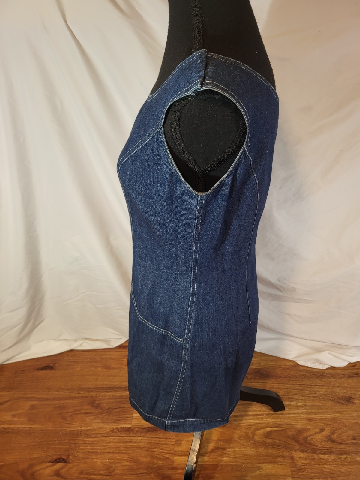 Vintage DKNY Blue Denim Sleevelss 100% Cotton Dress Size 8