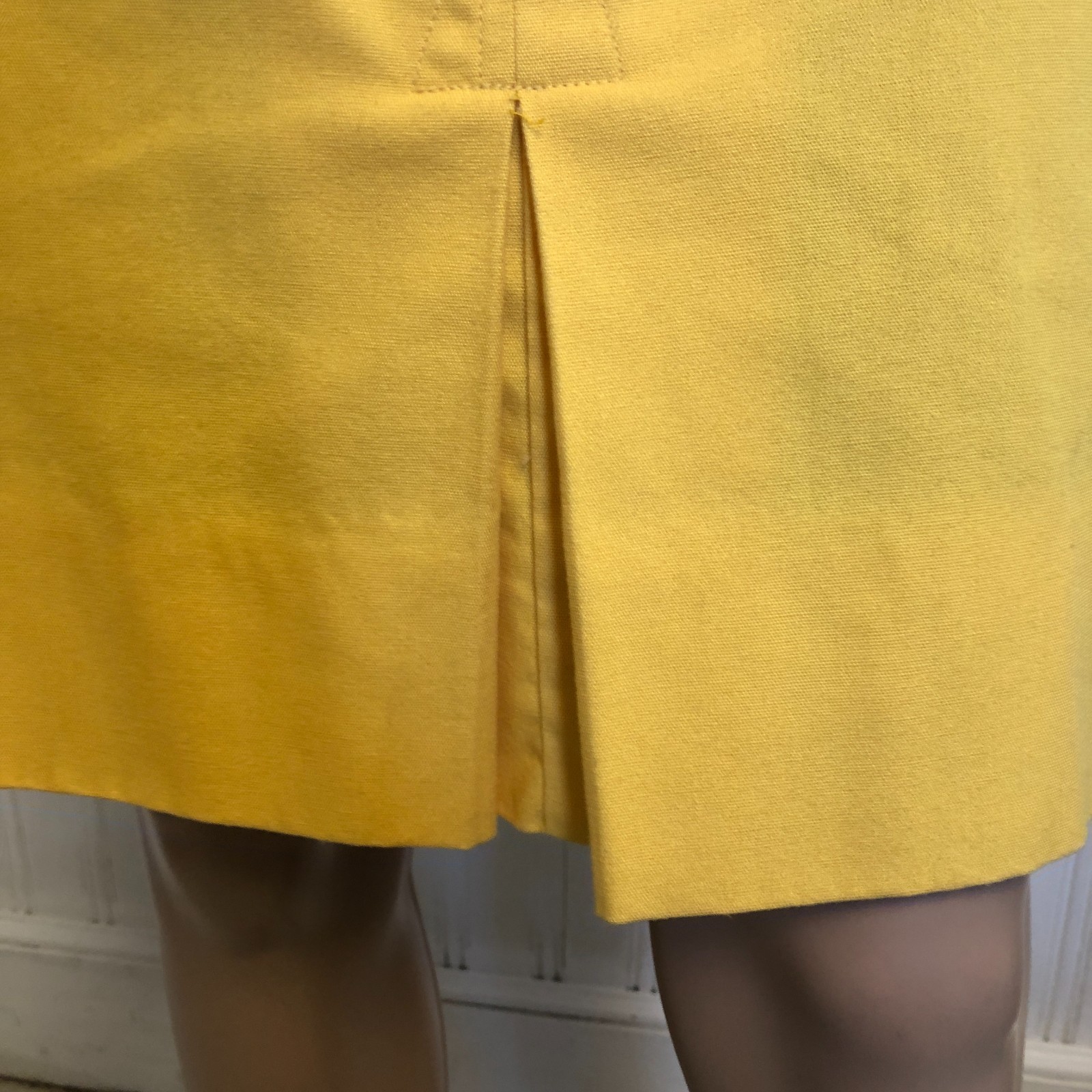 vtg 1970s Country Suburbans 2 pc Skirt Suit 12/14 Yellow Twill Kick Pleats USA
