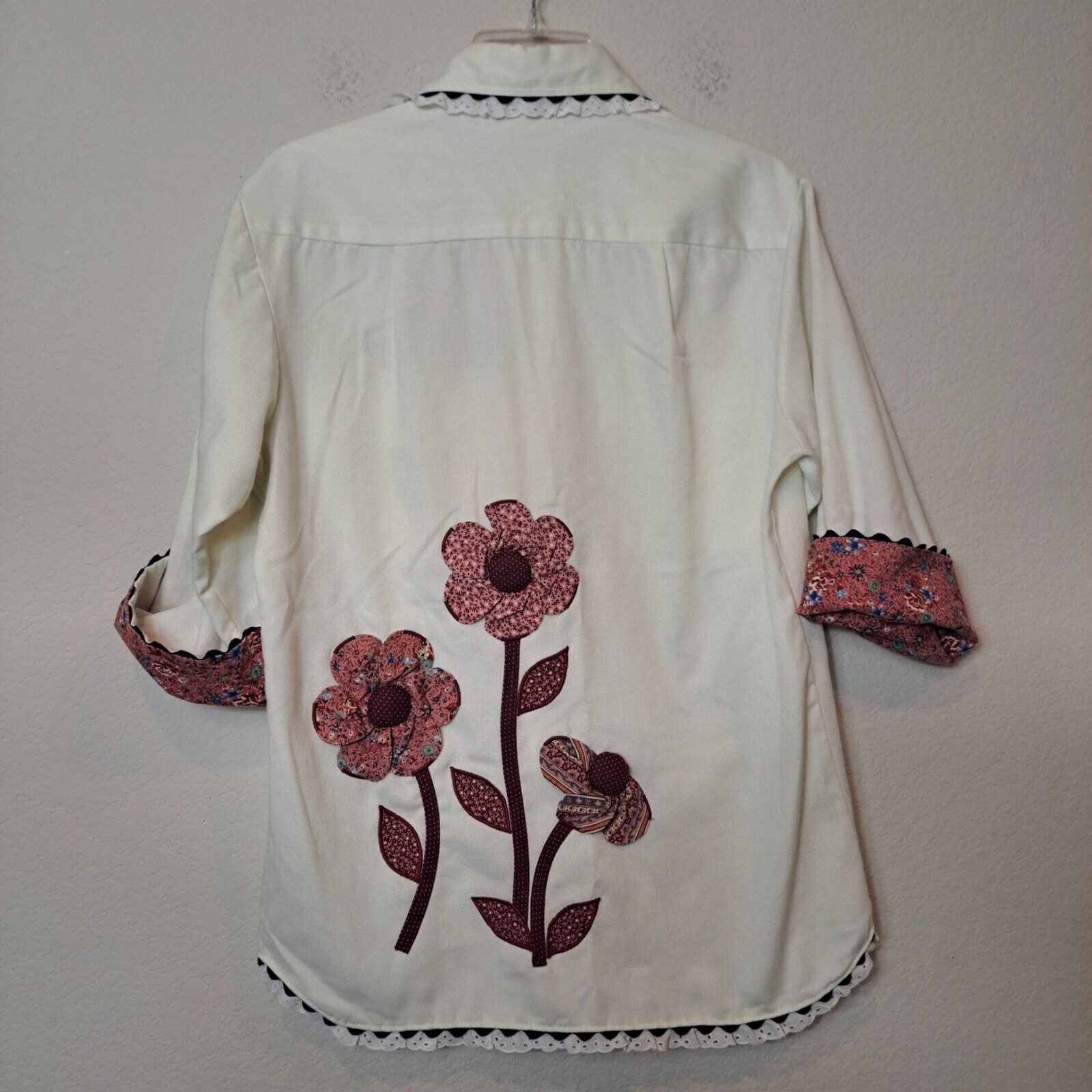 Vintage Eyelet Ruffle Patchwork Hippie Blouse Shirt Kitschy Flower Cottagecore