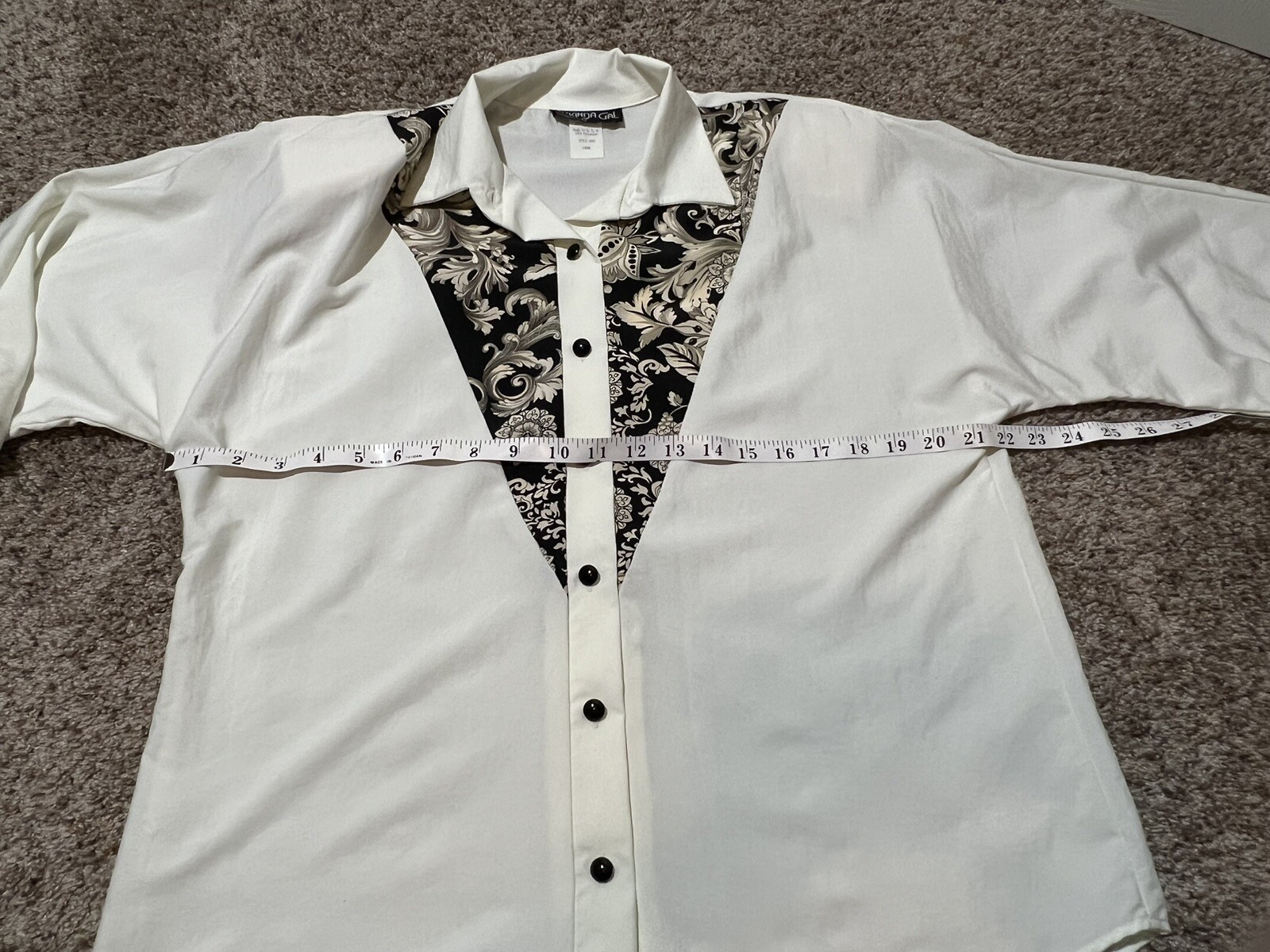 My Kinda Gal VTG Cream Blouse Black Paisley Shoulder Pads Sz L Granny core