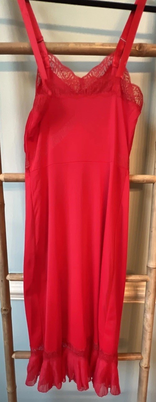 Vtg 50s Charmode Sears Ruffled Long Lace Slip Lingerie Pinup 34 T Valentine Red