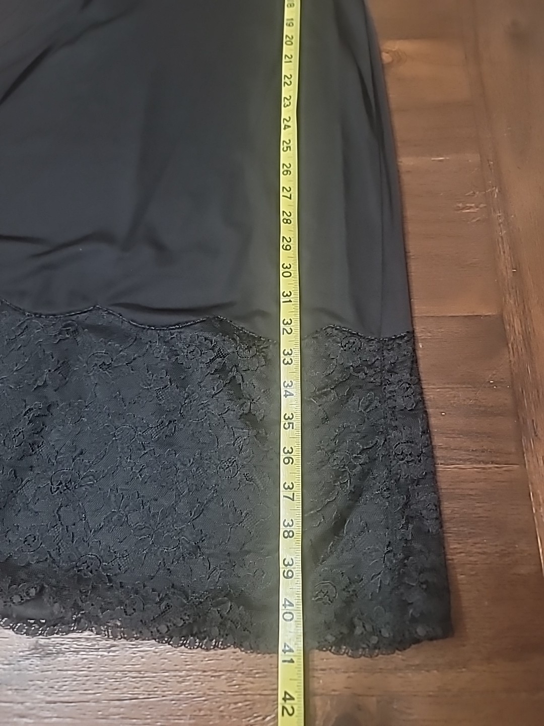 Vtg 60s VANITY FAIR Black Dress Slip Silky nylon sexy Floral 8″ Lace Hem Size 34