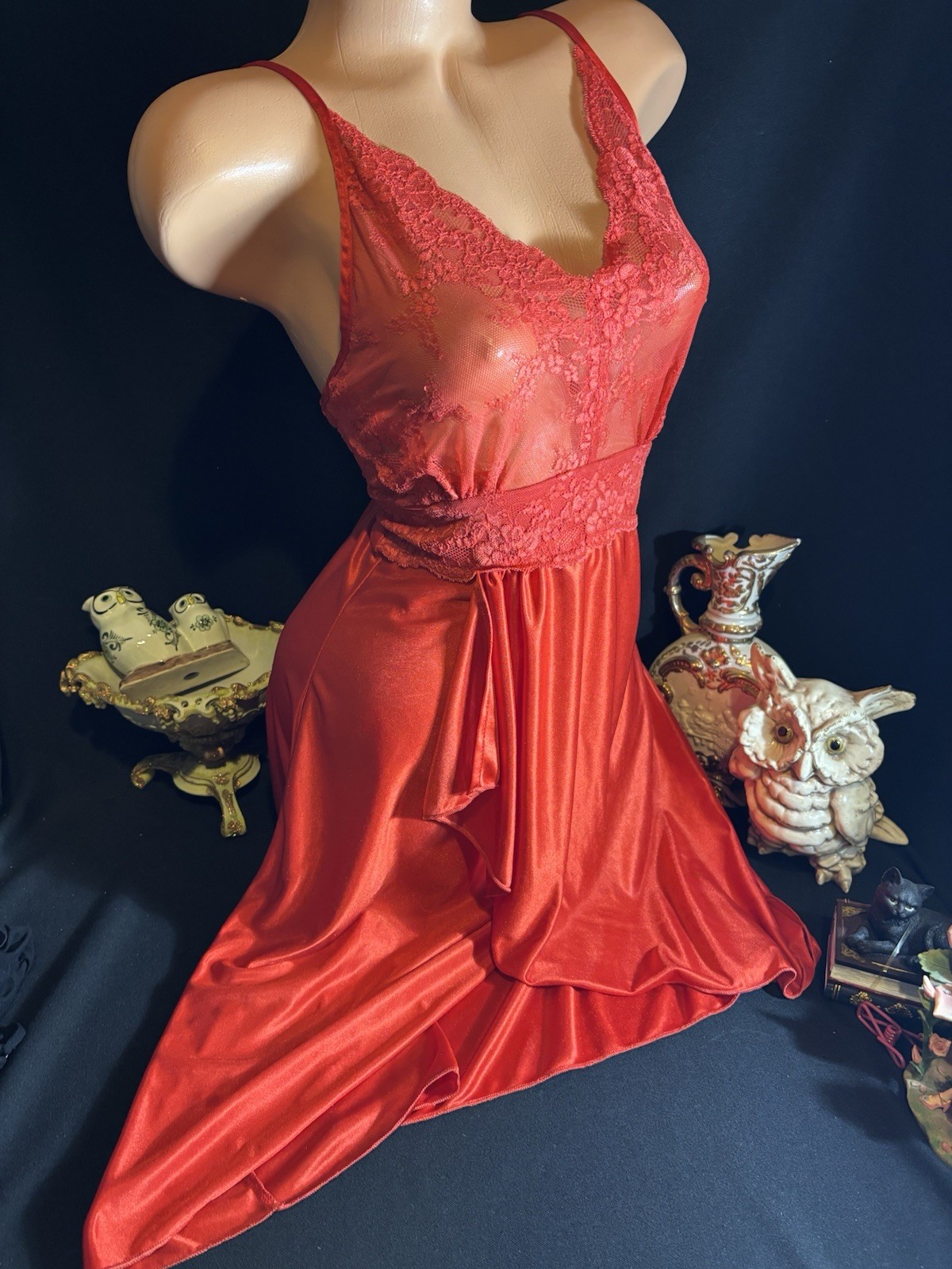 Vtg Silky High Slit Nightie Shiny W Sheer Wide Frilly Chantilly Lace Nightgown