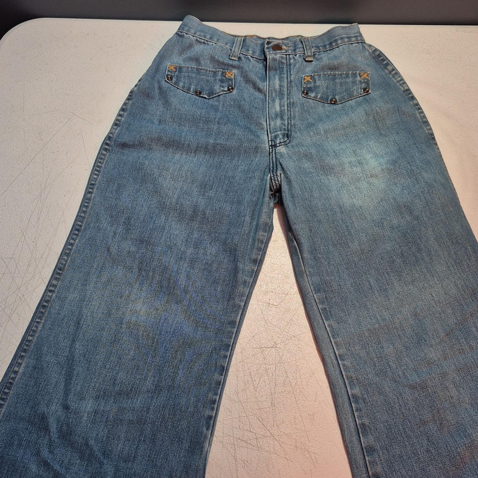 Vtg Wrangler Women’s High Rise Bell Bottoms Blue Jeans 24″? Waist-Stains-READ*