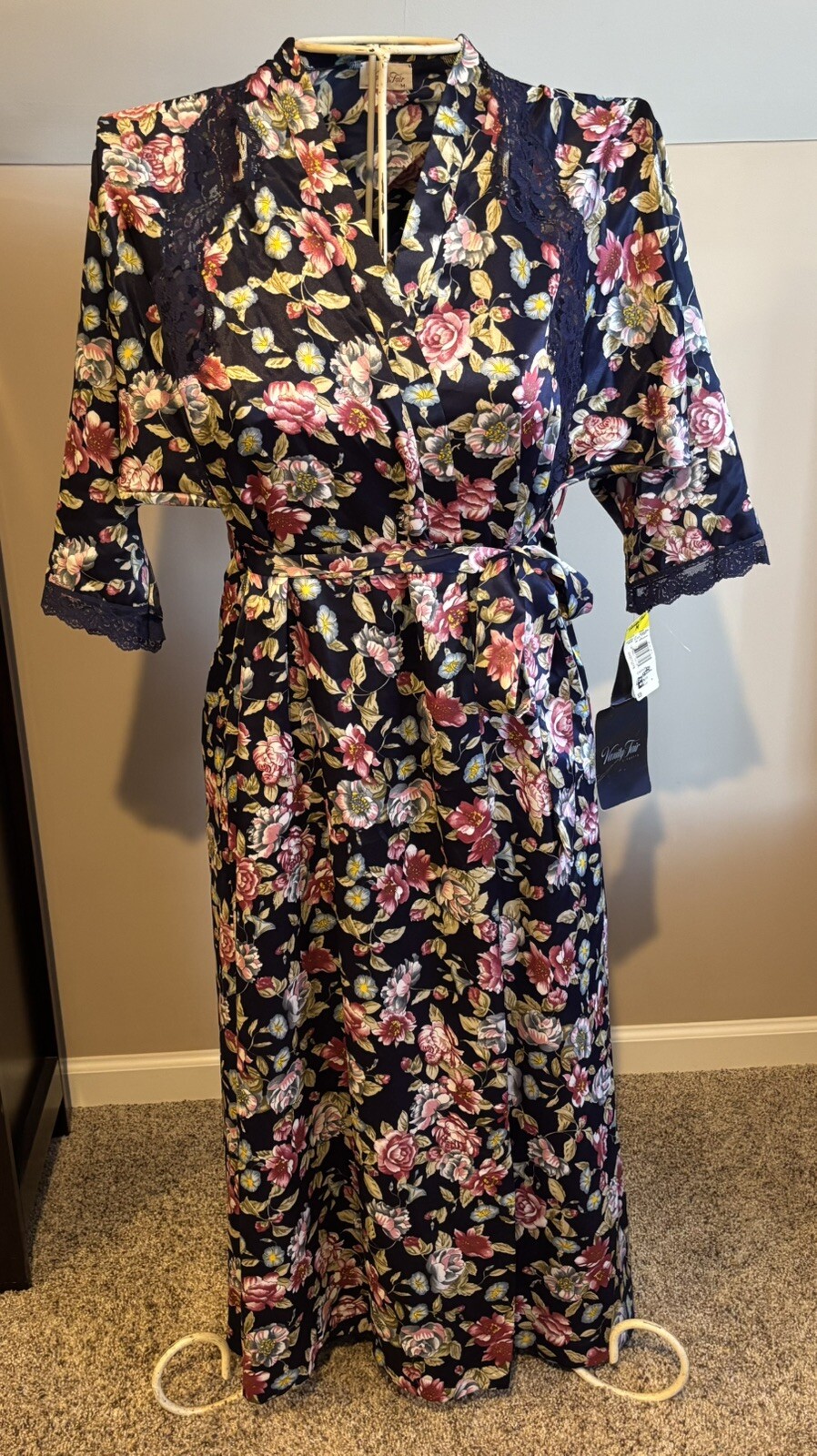 NWT Vintage Vanity Fair Satin Floral Wrap Peignoir Robe Gown Set Medium Magnolia