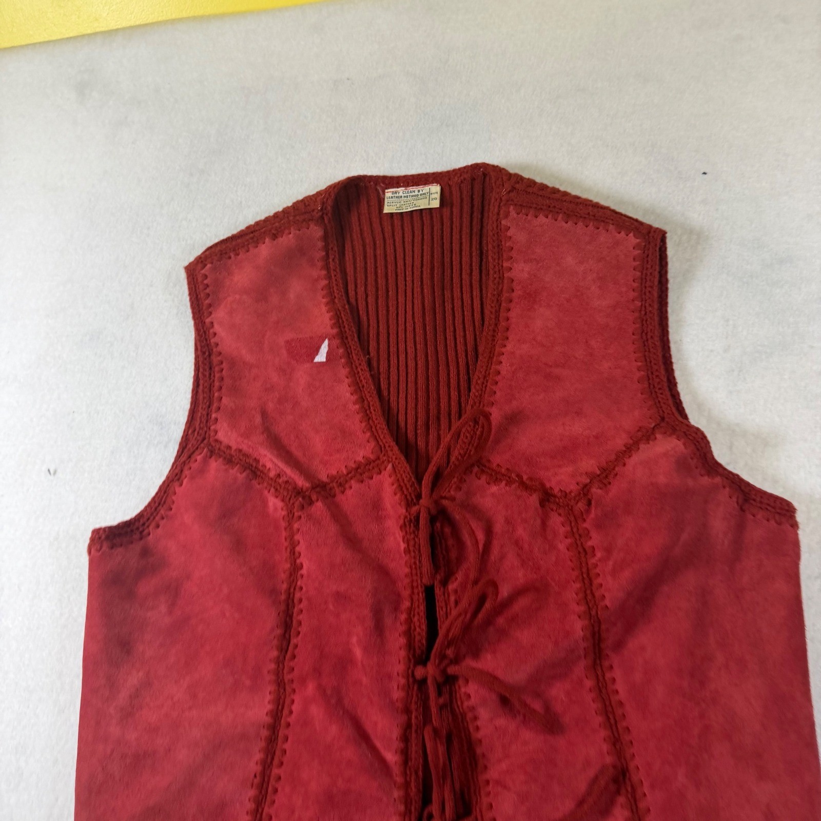Vintage Red Suede Knit Vest Tie Front Whipstitch Western Boho Cowhide Size 20